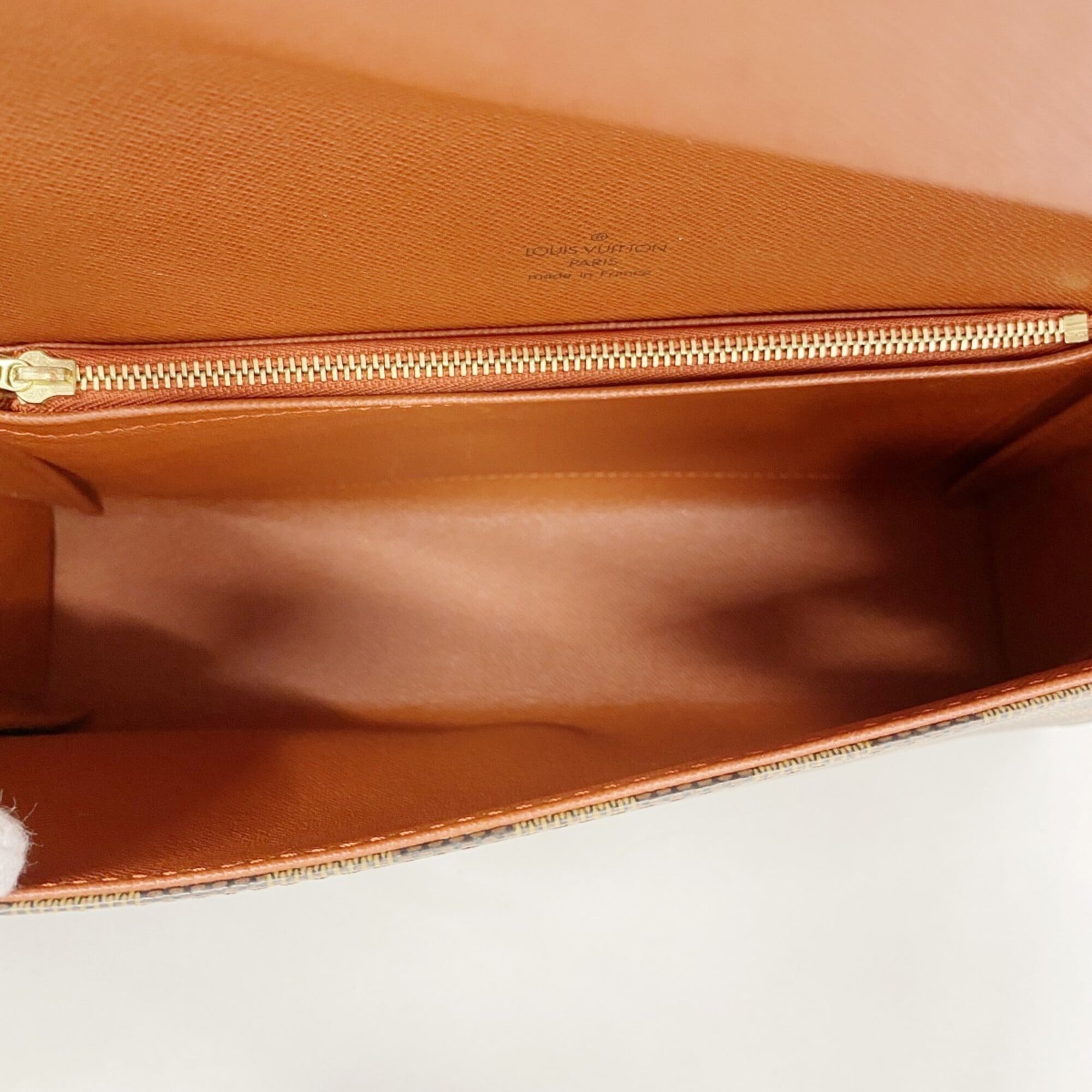 Louis Vuitton Ebene Shoulder Bag (Pre-Owned)