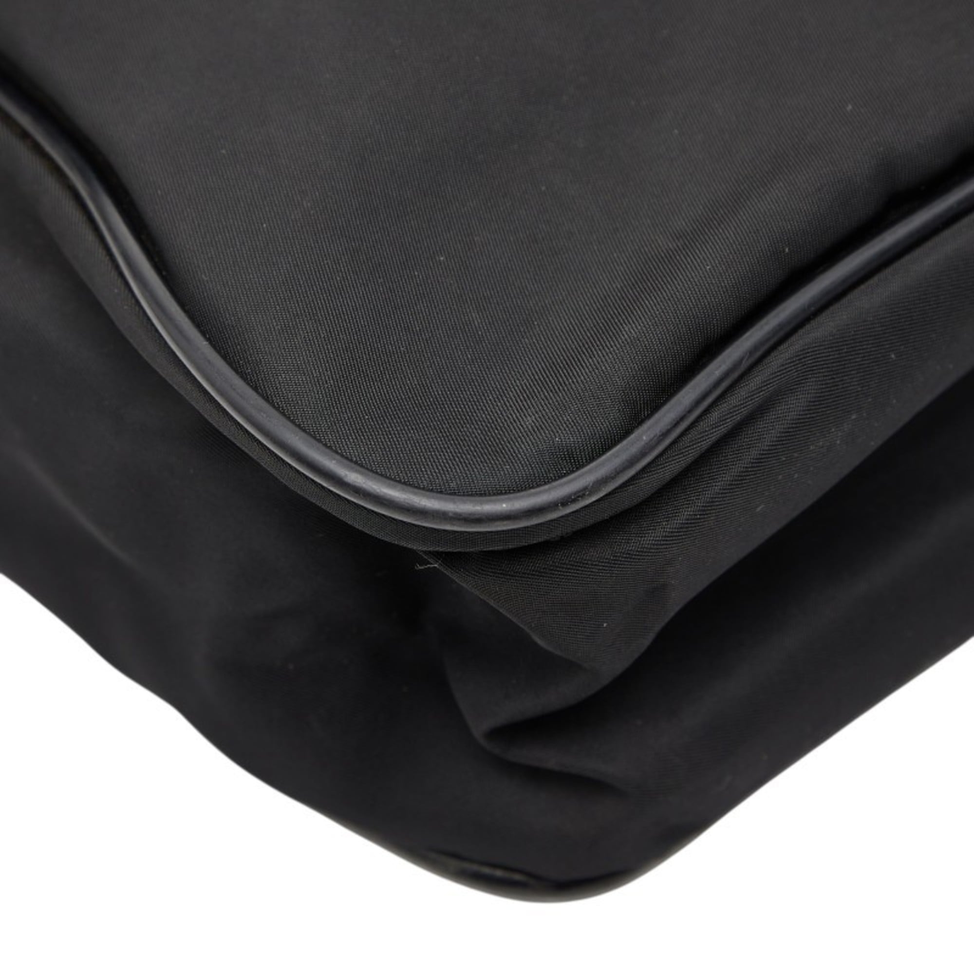 Prada Black Nylon Leather Shoulder Bag (Pre-Owned)