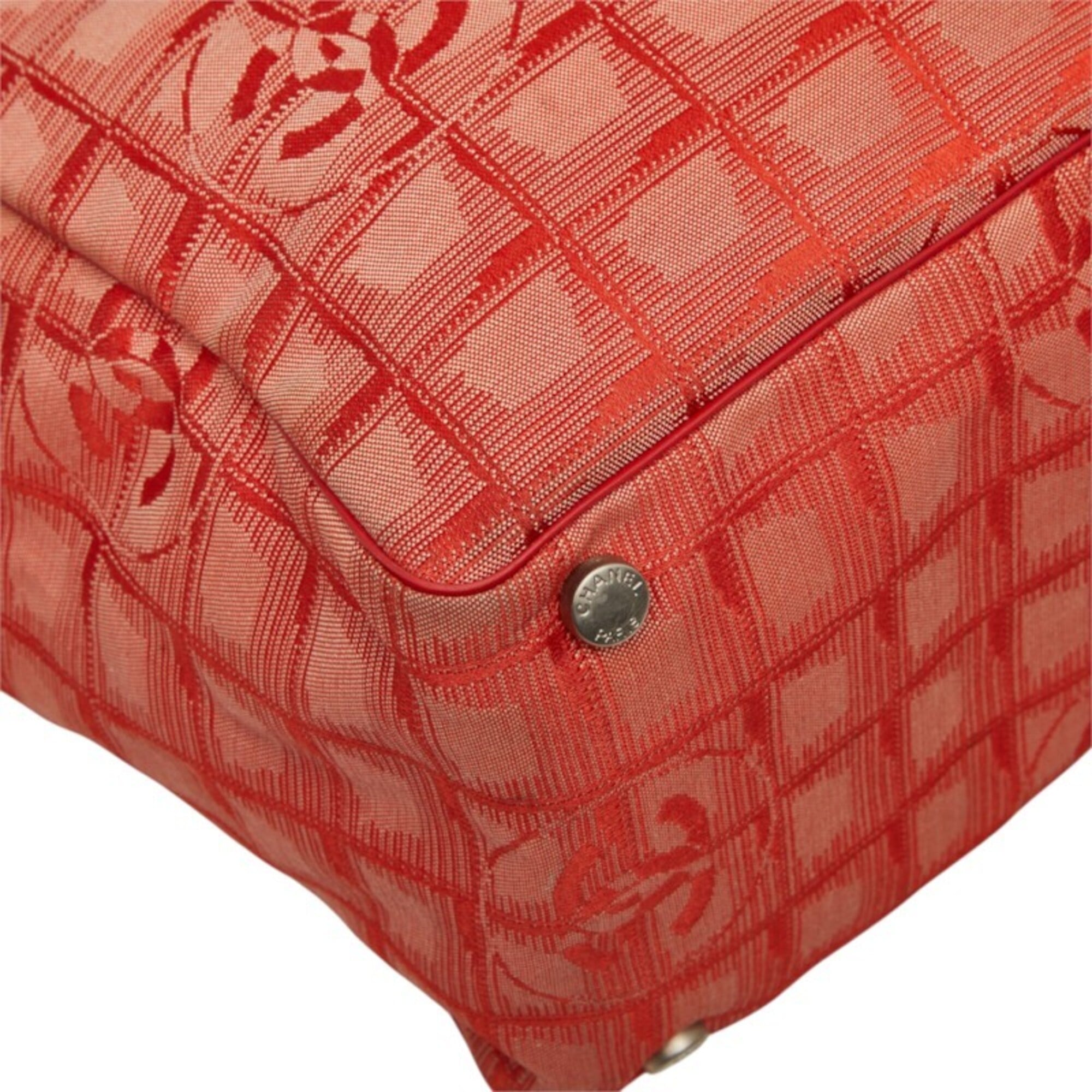 Chanel Red Color Nylon Leather Shoulder Bag Tote Bag (Pre-Owned)