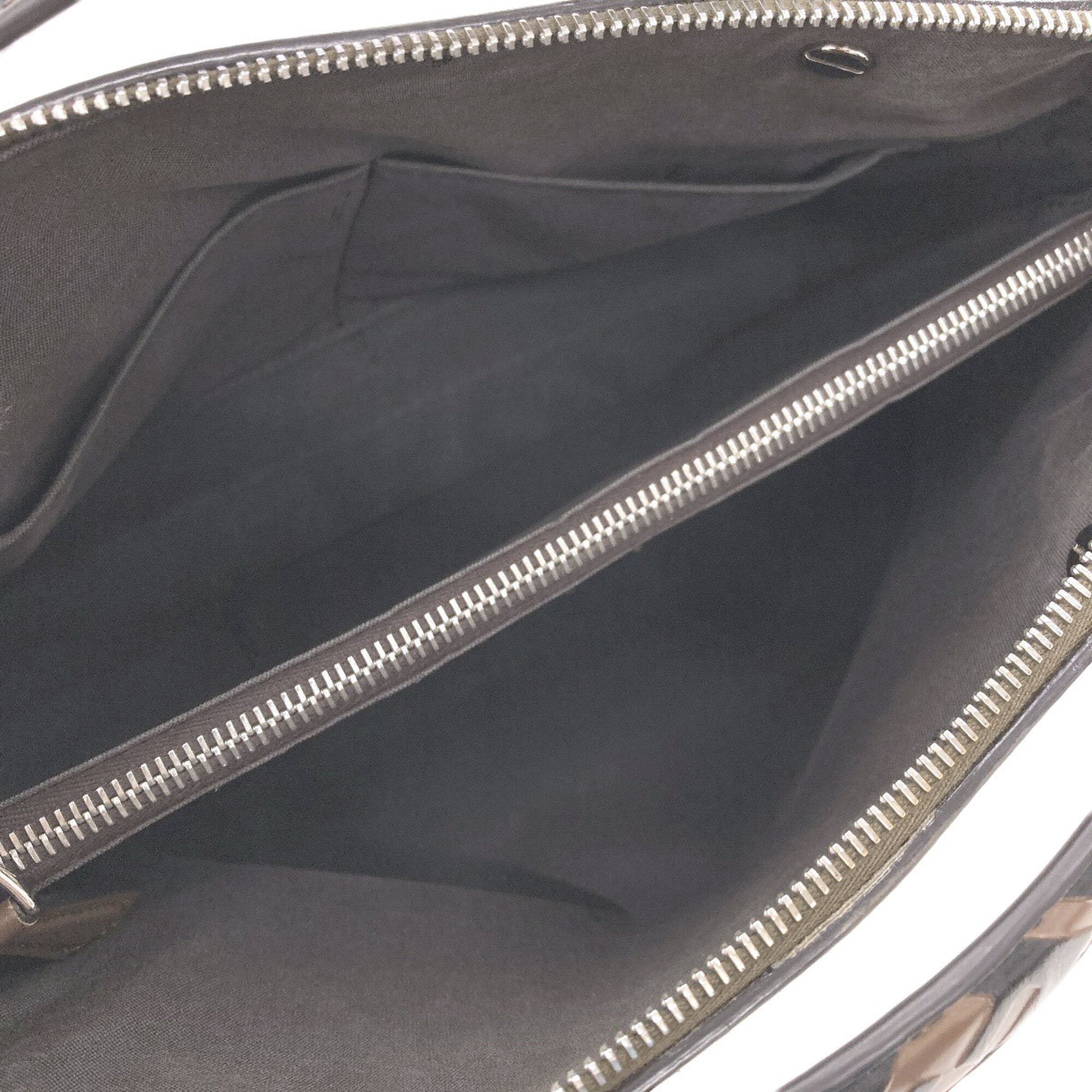 Fendi Brown Leather Handbag (Pre-Owned)