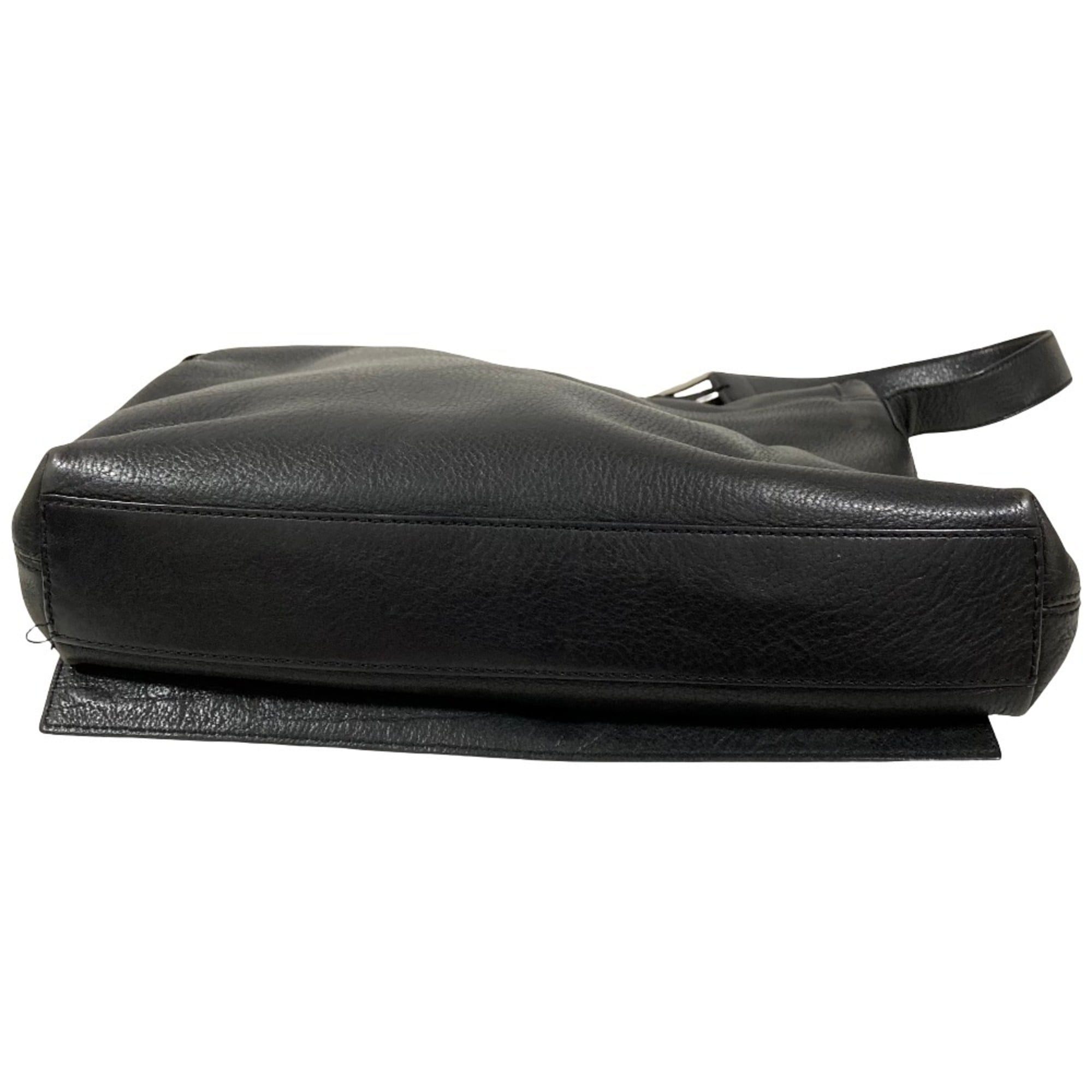 Celine Black Leather Shoulder Bag (Pre-Owned)