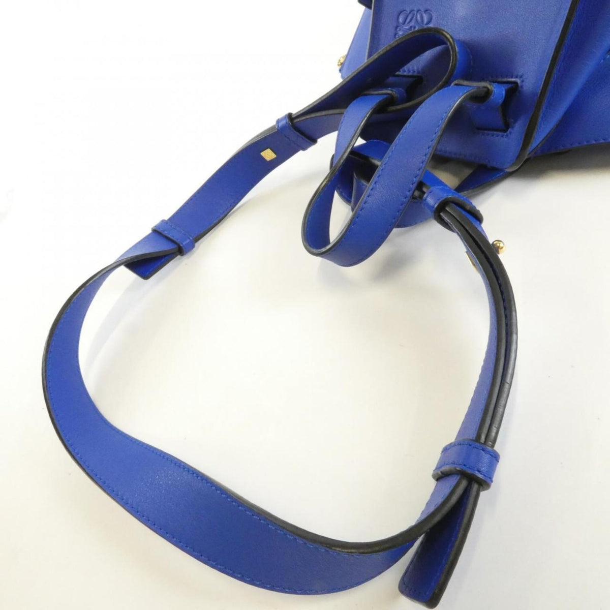Loewe Electric Blue Leather Shoulder Bag (Pre-Owned)