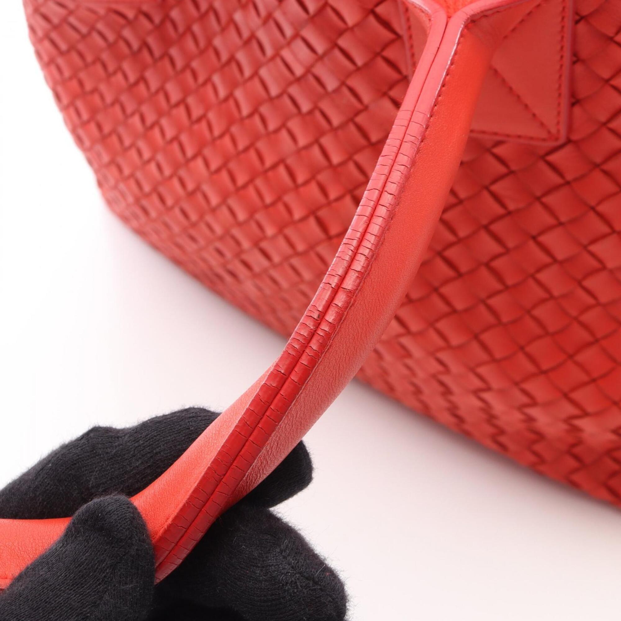 Bottega Veneta Red Color Leather Handbag Pouch Tote Bag (Pre-Owned)