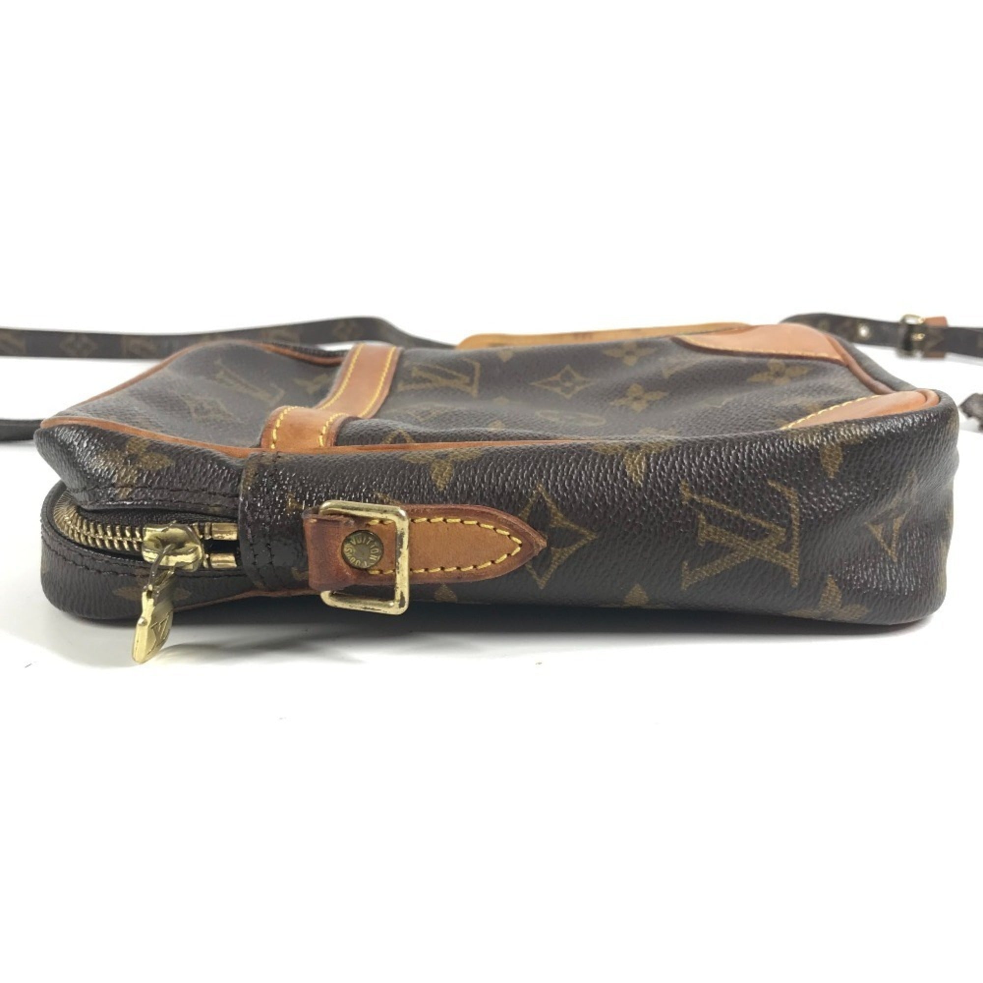 Louis Vuitton Brown Monogram Canvas Pochette Shoulder Bag (Pre-Owned)