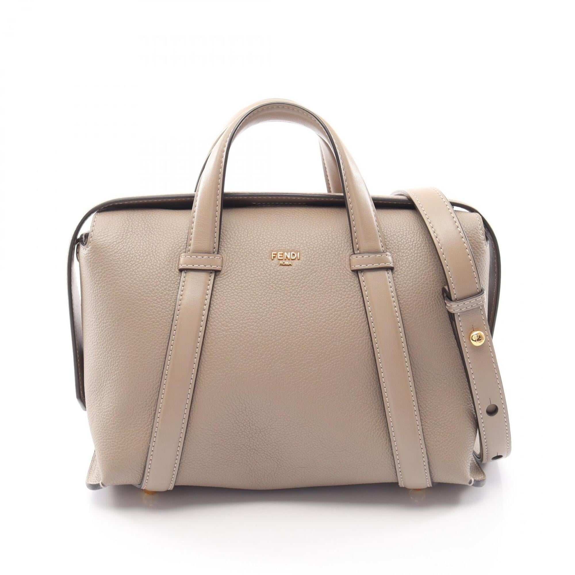 Fendi Beige Leather Handbag (Pre-Owned)