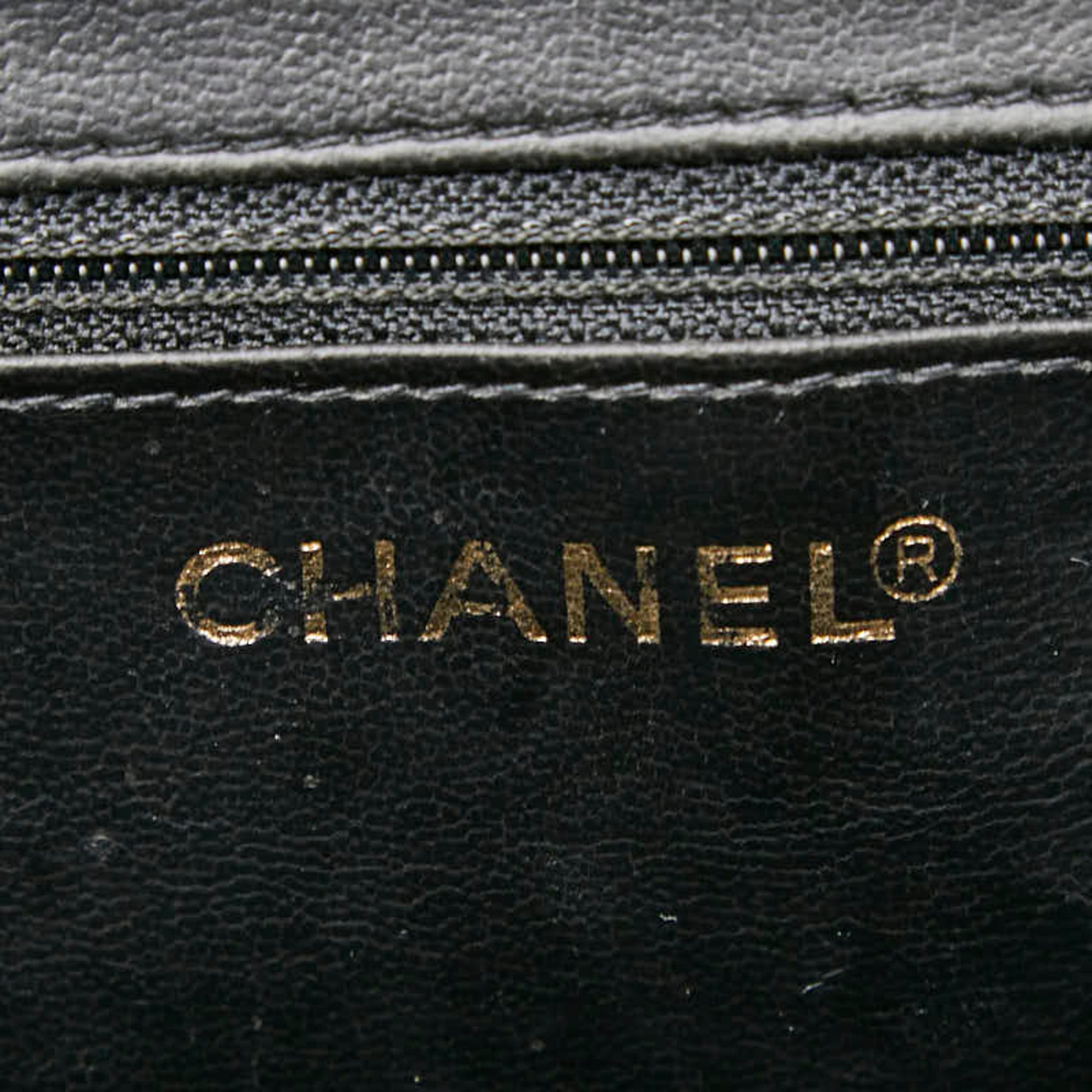 Chanel Bicolor Black Leather Shoulder Bag Vanity Bag (Pre-Owned)
