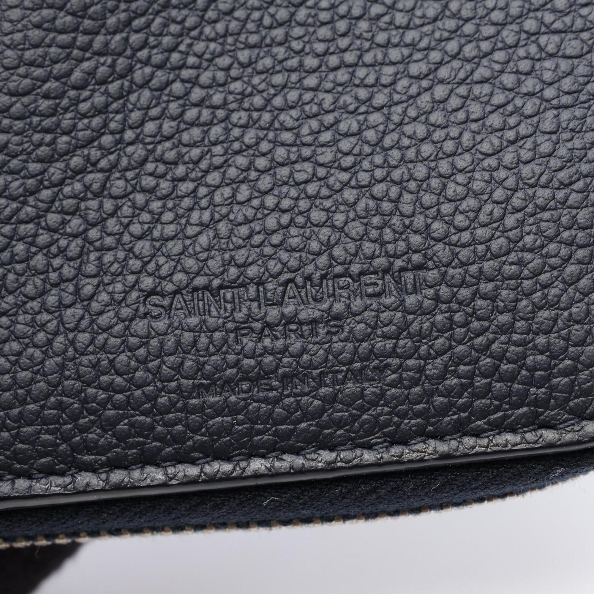 Yves Saint Laurent Navy Leather Wallet (Bi-Fold) (Pre-Owned)