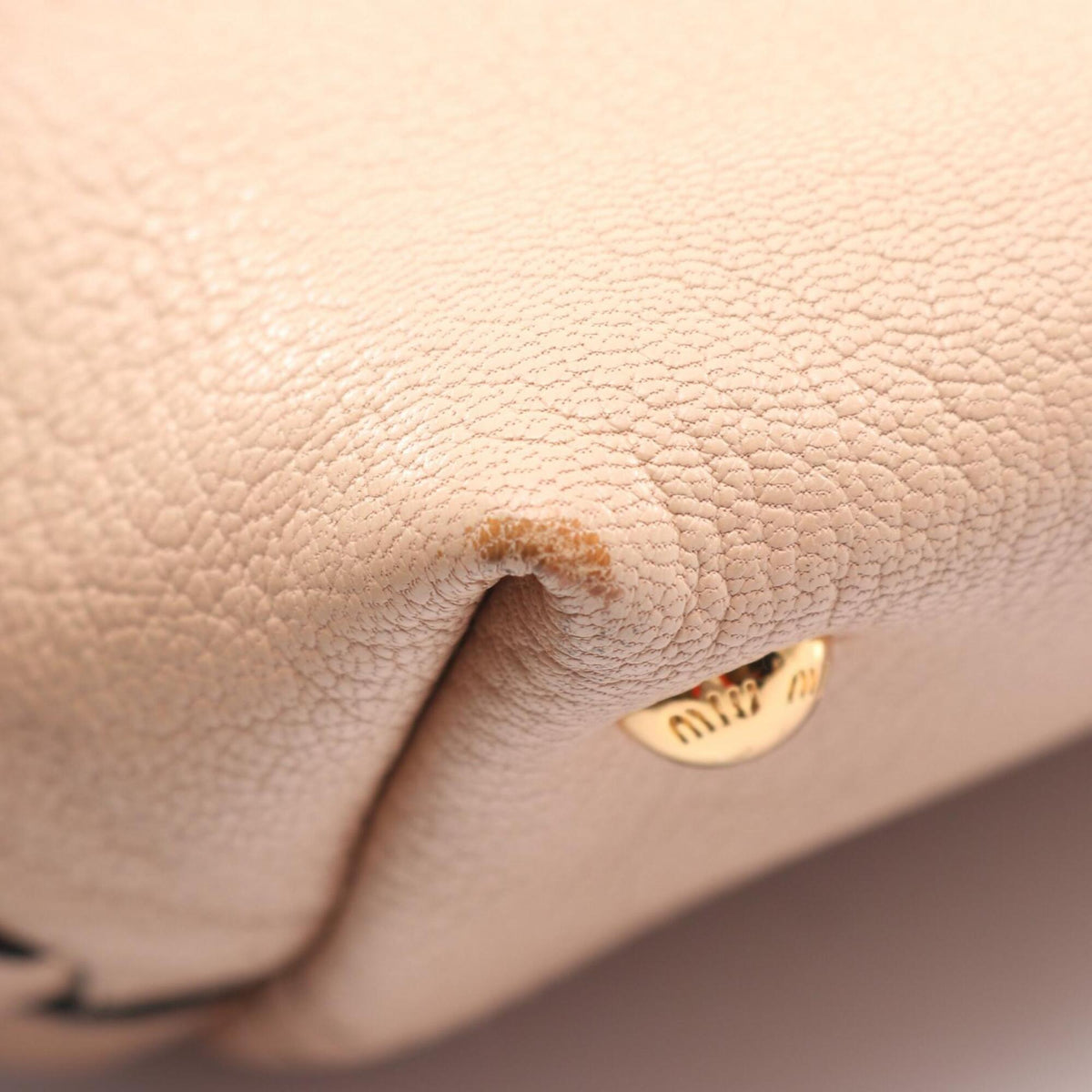 Miu Miu Beige Leather Handbag (Pre-Owned)