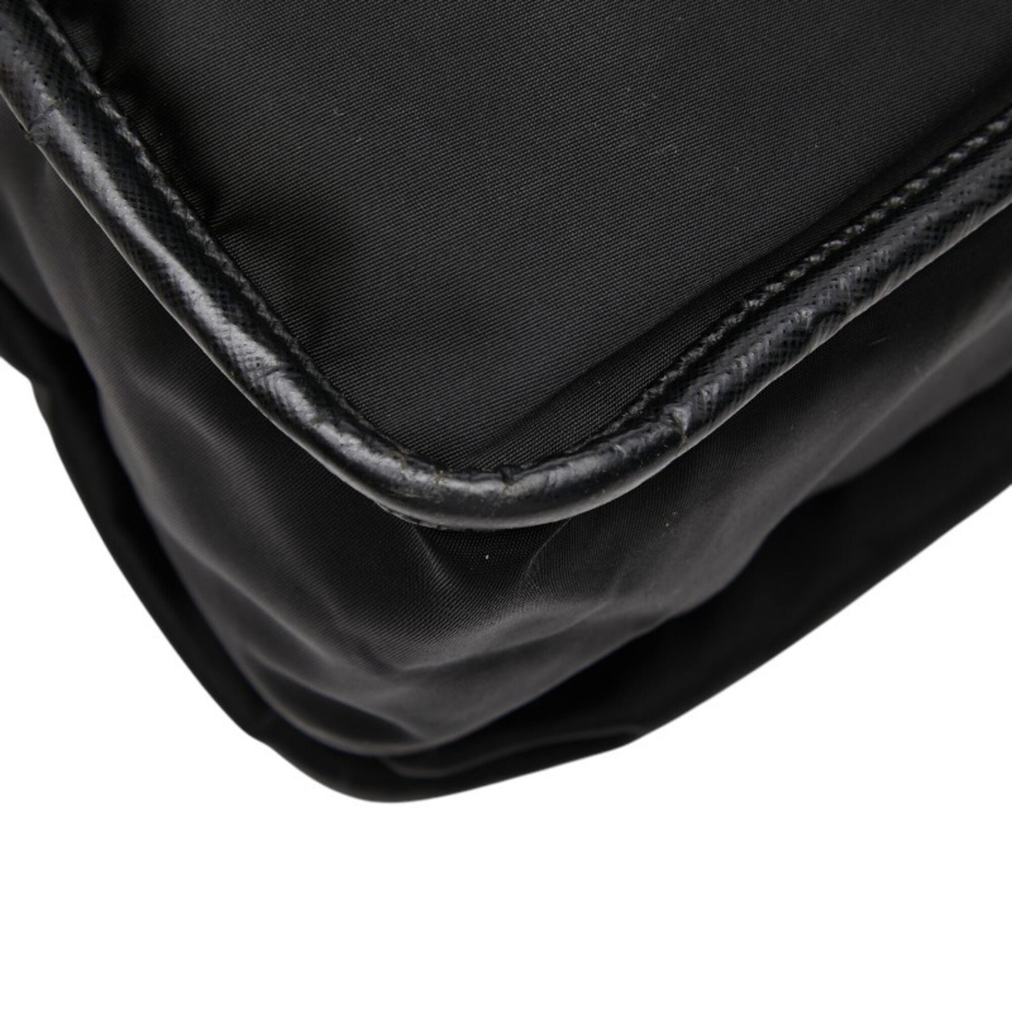 Prada Black Nylon Leather Messenger Bag Shoulder Bag (Pre-Owned)