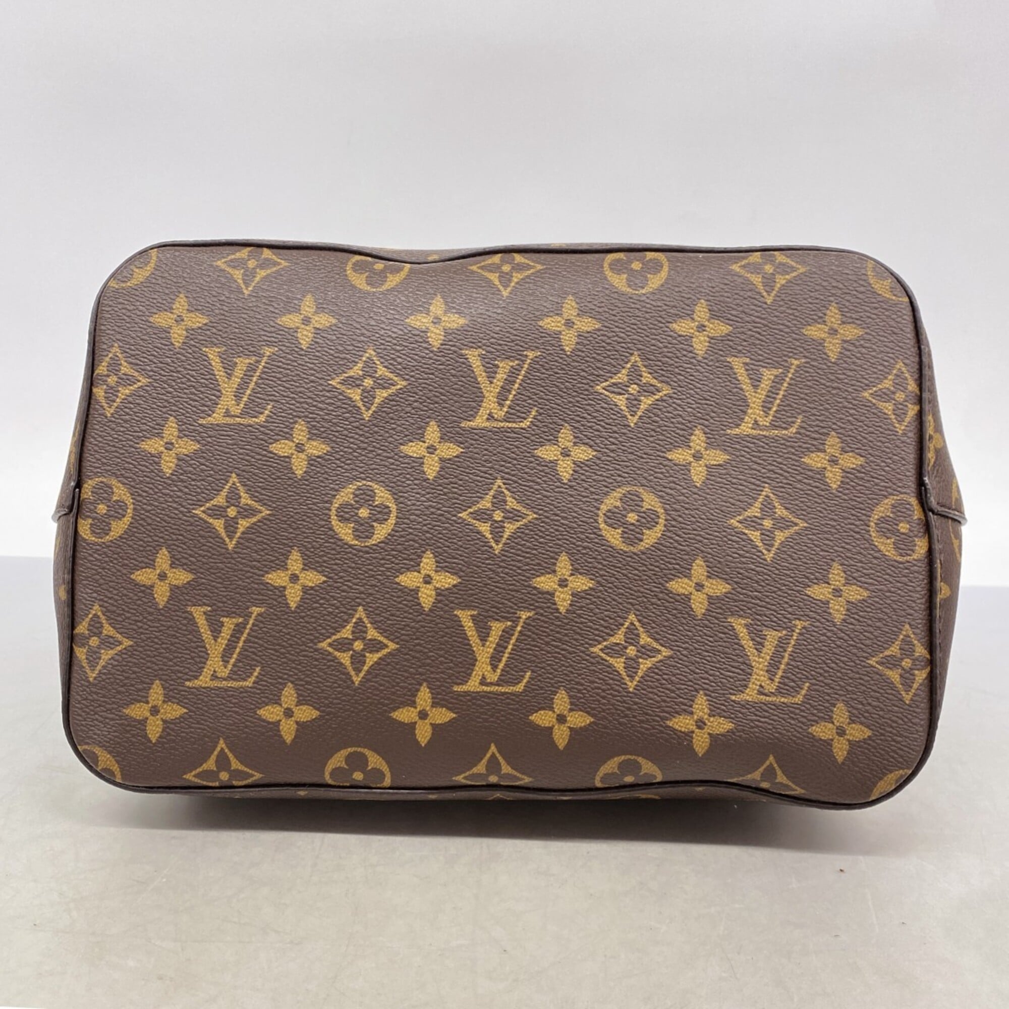 Louis Vuitton Brown Noir Shoulder Bag (Pre-Owned)