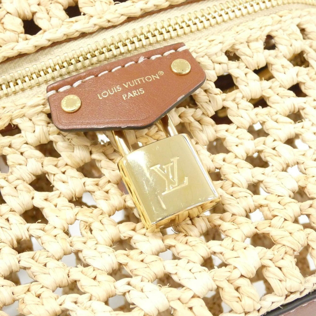 Louis Vuitton Beige Raffia Leather Handbag Pouch Shoulder Bag (Pre-Owned)