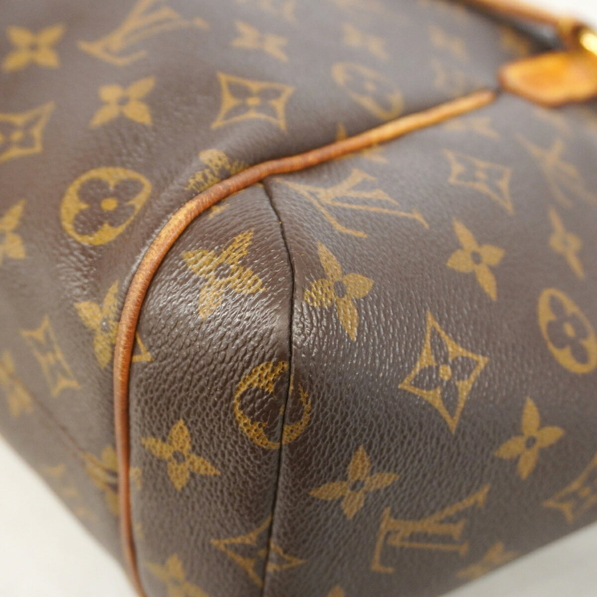 Louis Vuitton Brown Tote Bag (Pre-Owned)
