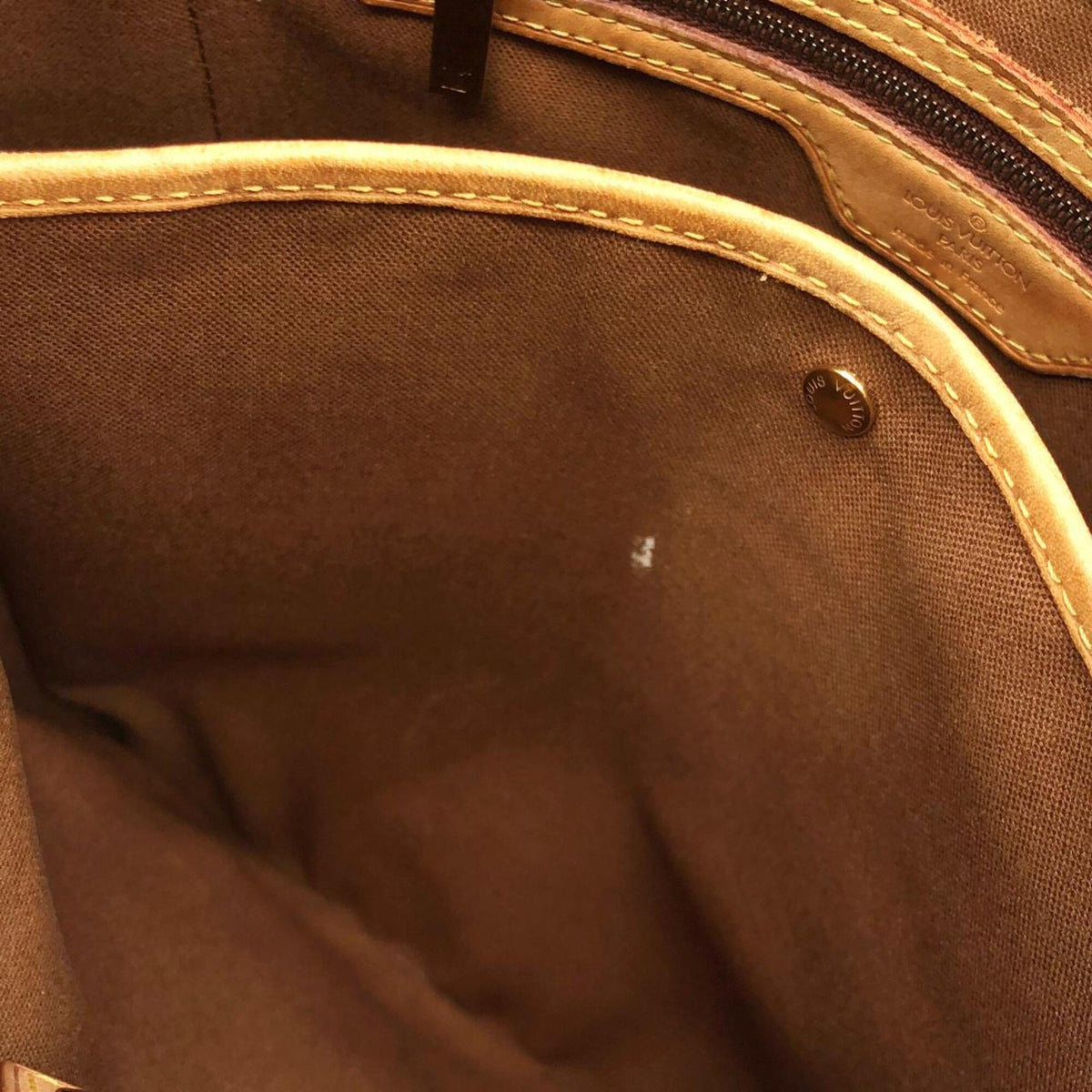 Louis Vuitton Marron Coated Canvas Handbag (Pre-Owned)