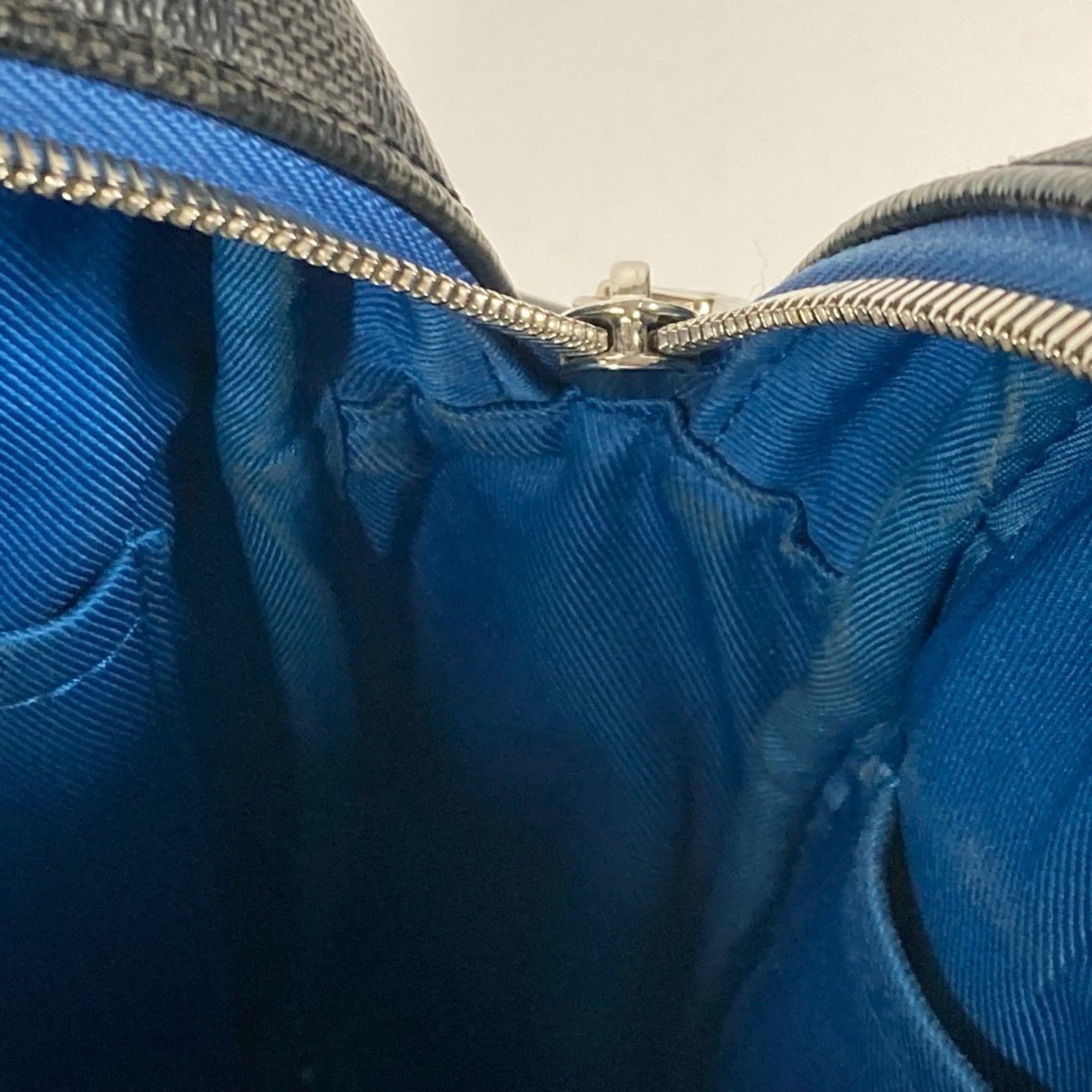 Louis Vuitton Black Blue Damier Graphite Shoulder Bag (Pre-Owned)