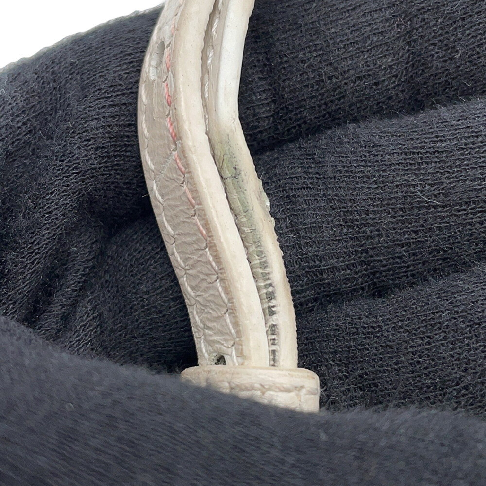 Balenciaga White Leather Shoulder Bag (Pre-Owned)