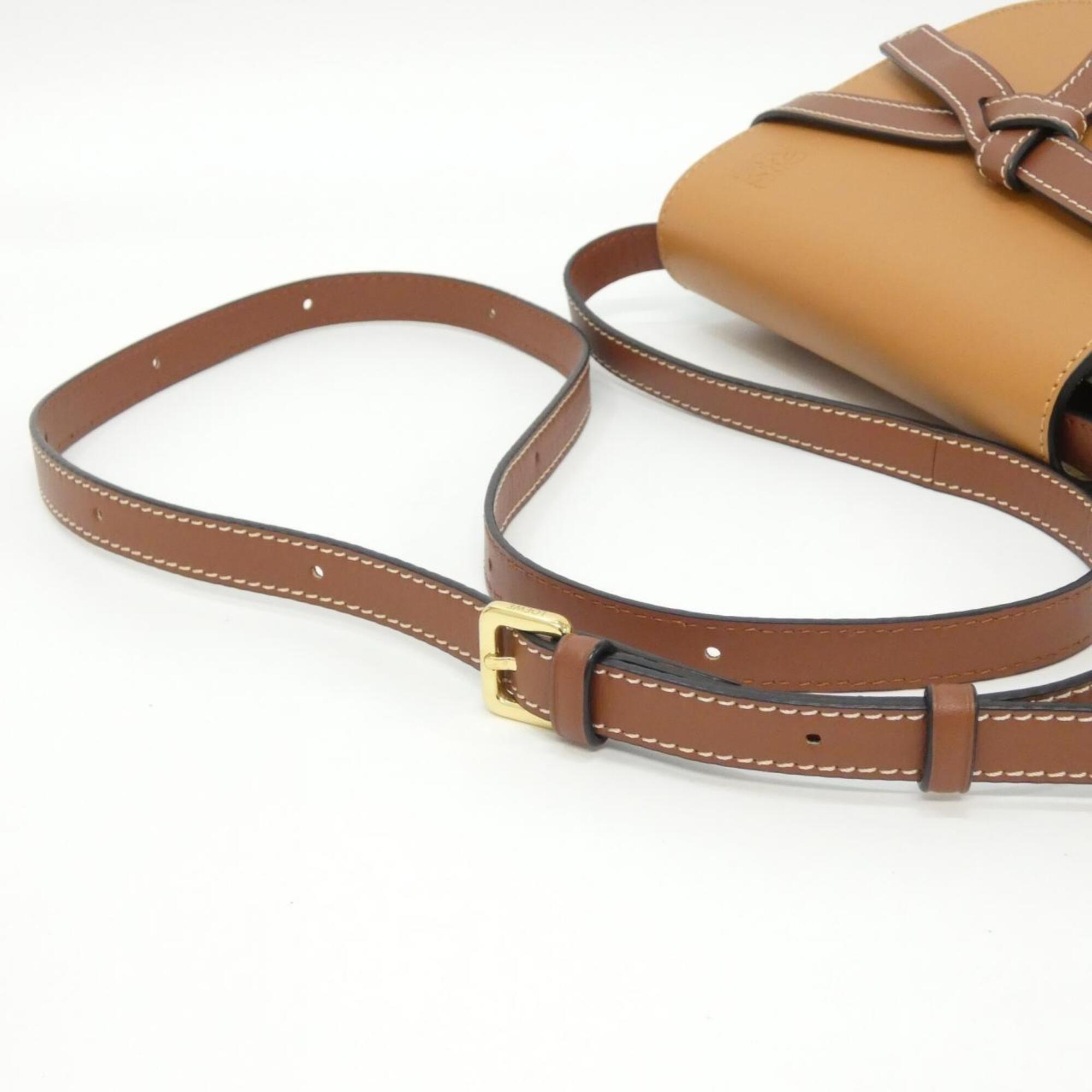 Loewe Brown Light Gray Leather Shoulder Bag (Pre-Owned)