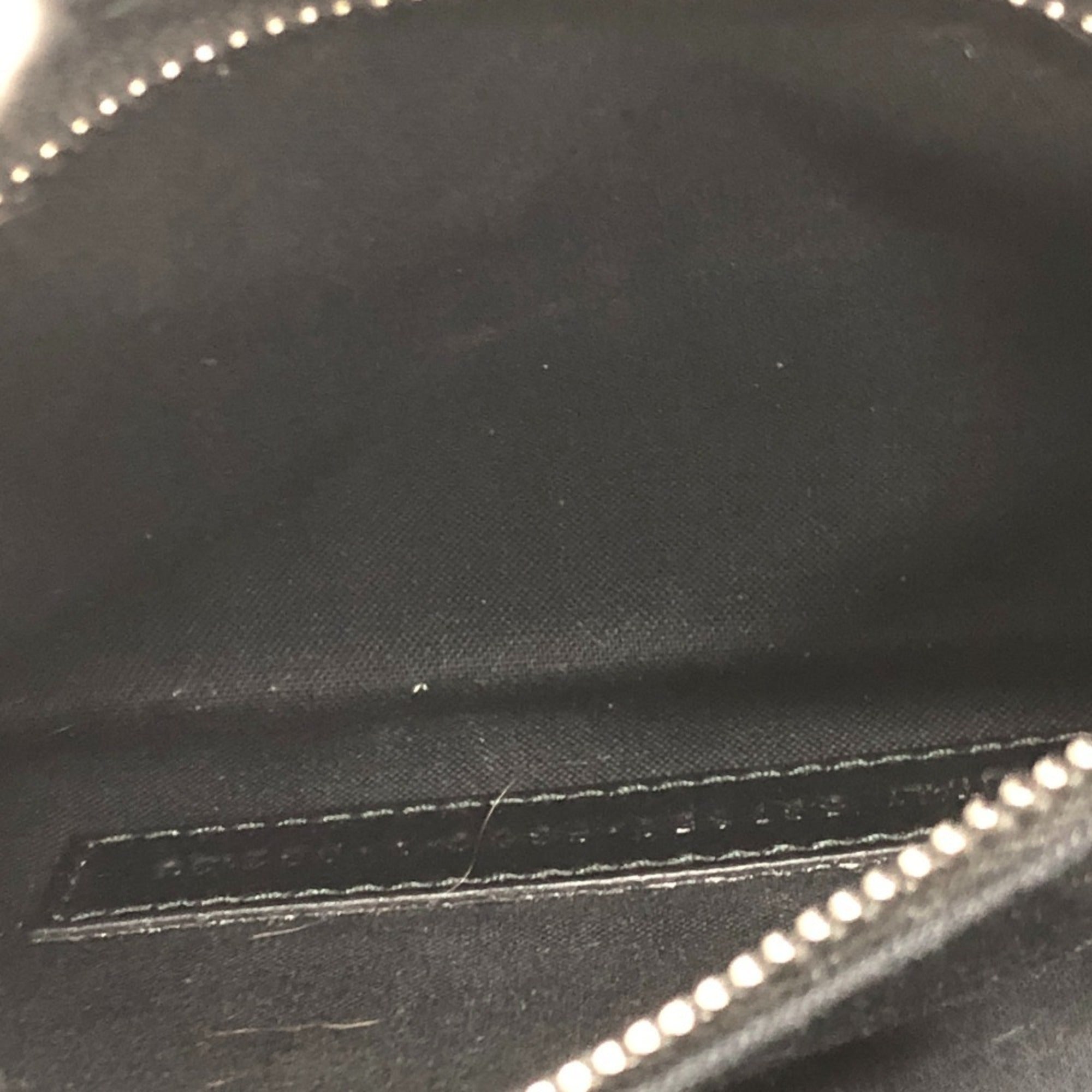 Balenciaga White Leather Shoulder Bag (Pre-Owned)