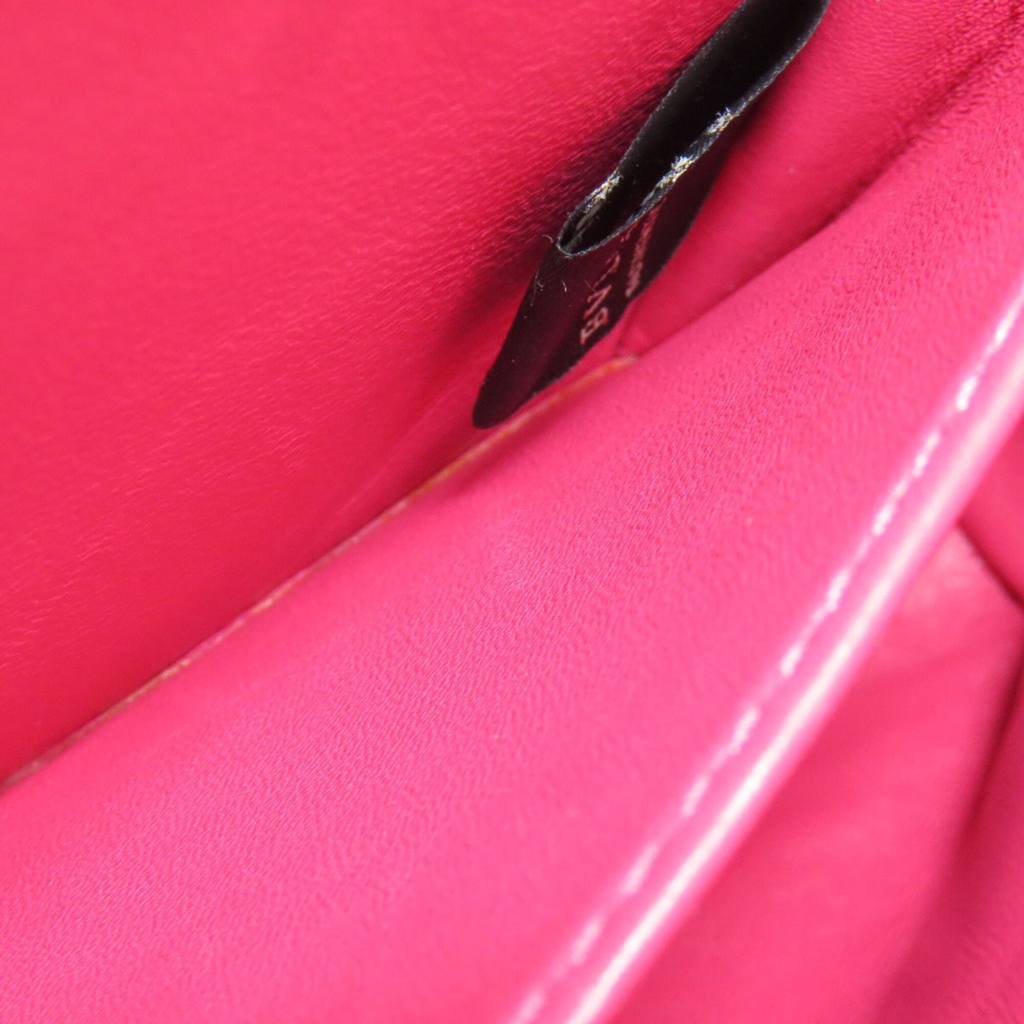 Bvlgari Pink Beige Leather Handbag (Pre-Owned)
