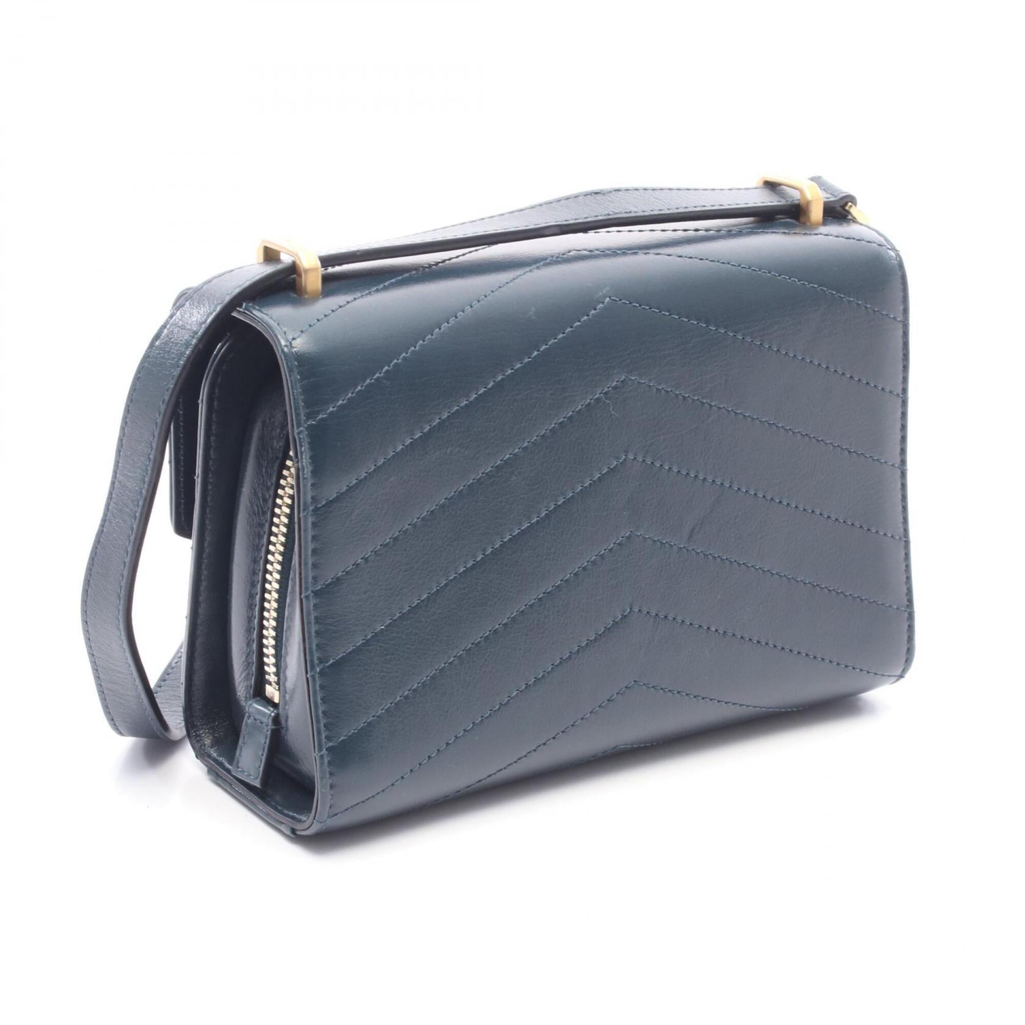 Chanel Green Leather Handbag Shoulder Bag (Pre-Owned)