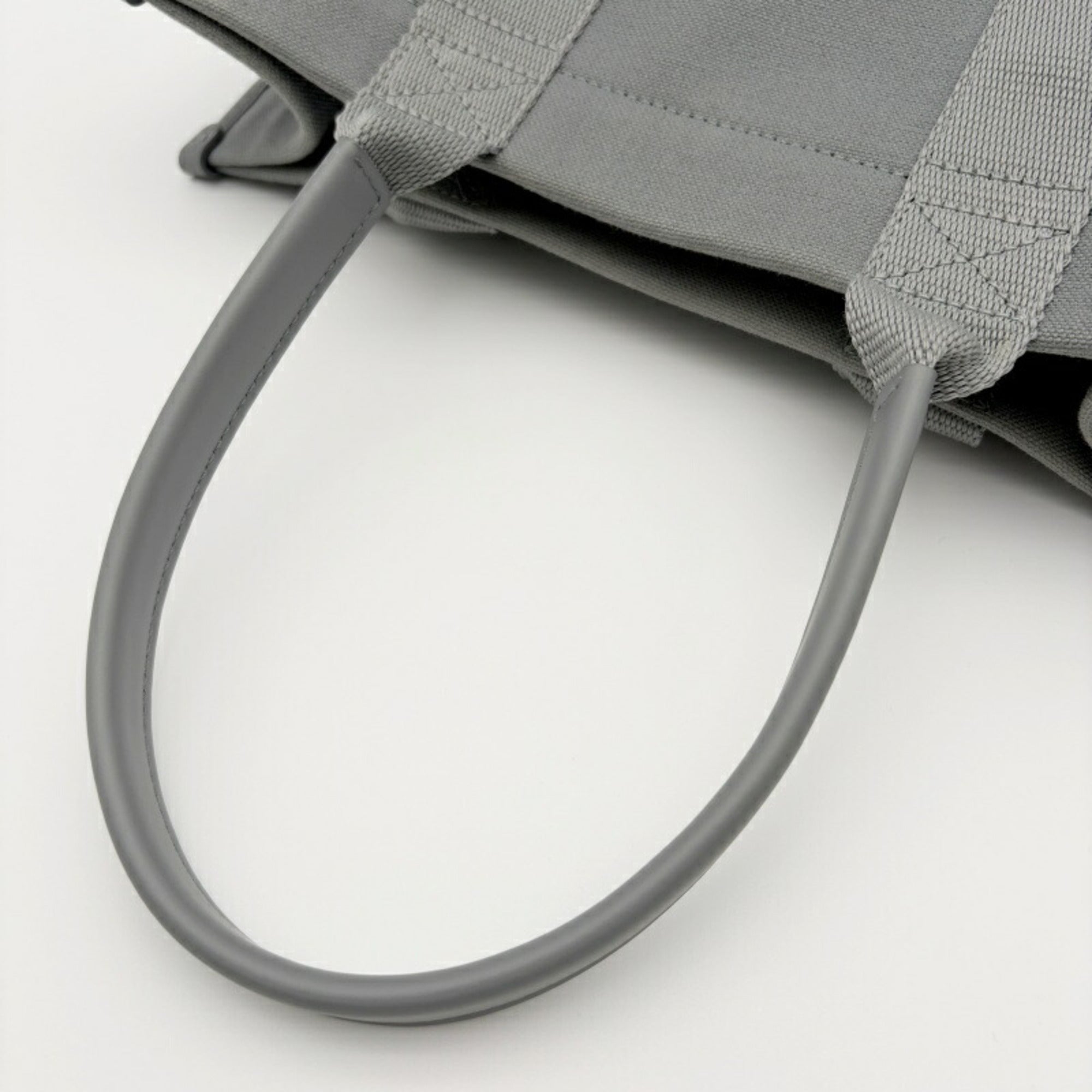 Balenciaga Gray Canvas Leather Tote Bag (Pre-Owned)