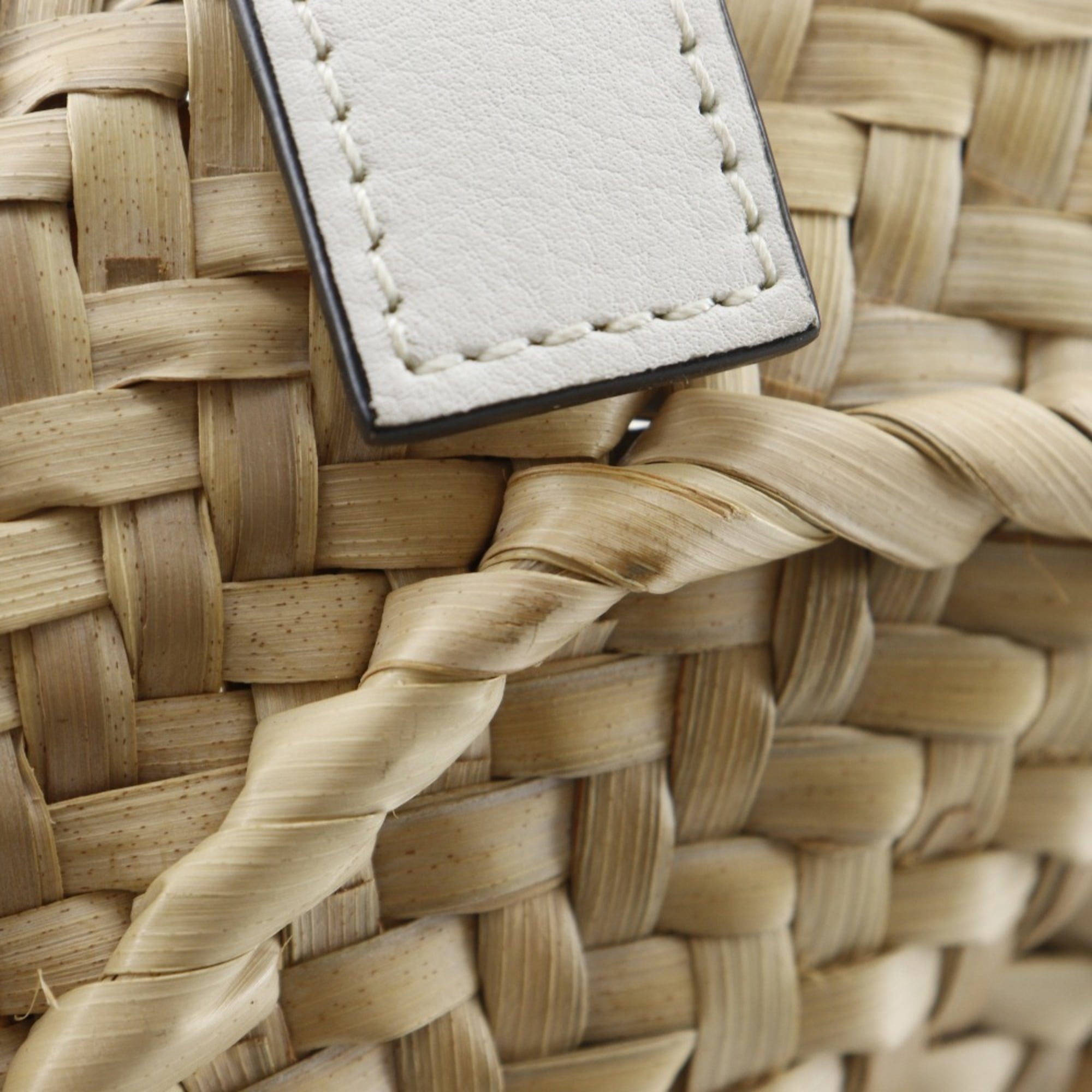 Loewe Beige Raffia Leather Basket Tote Bag (Pre-Owned)