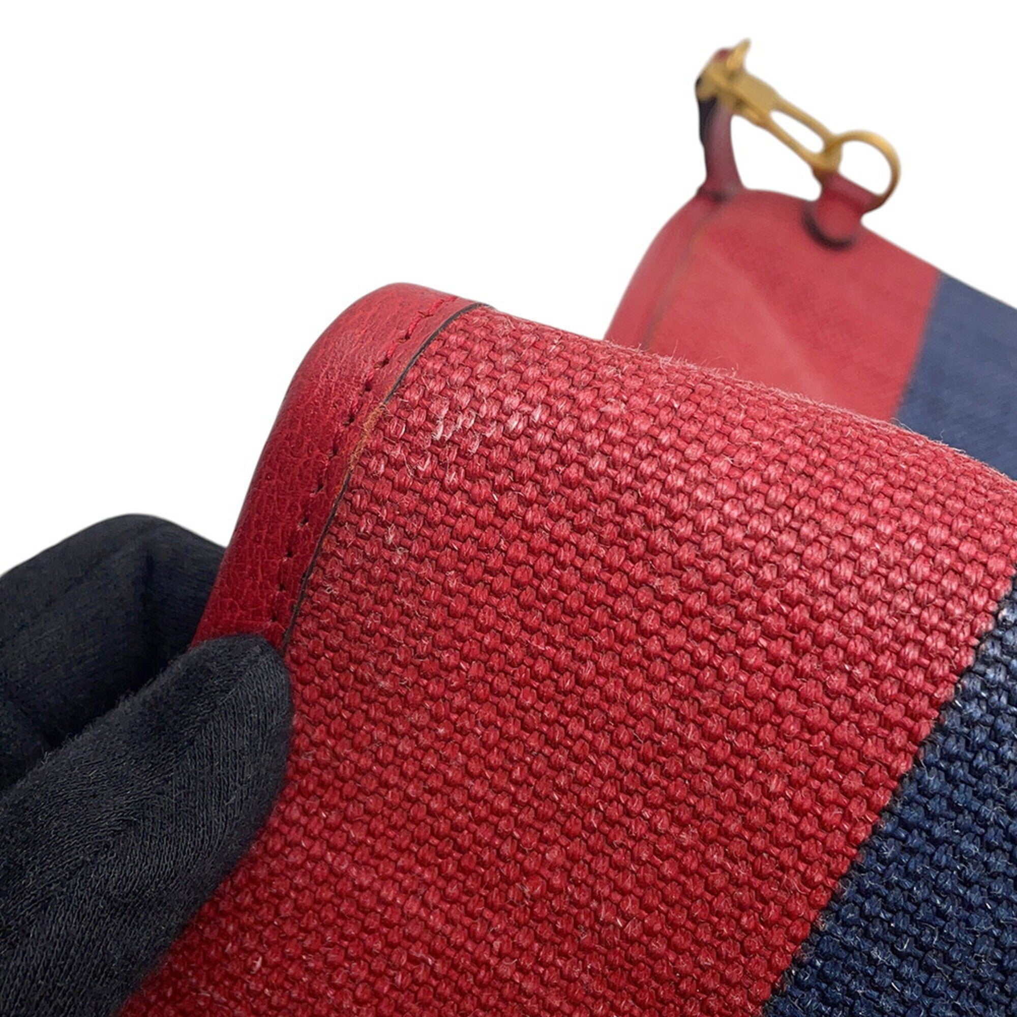 Gucci Multi-Color Red Color Leather Canvas Shoulder Bag Tote Bag (Pre-Owned)