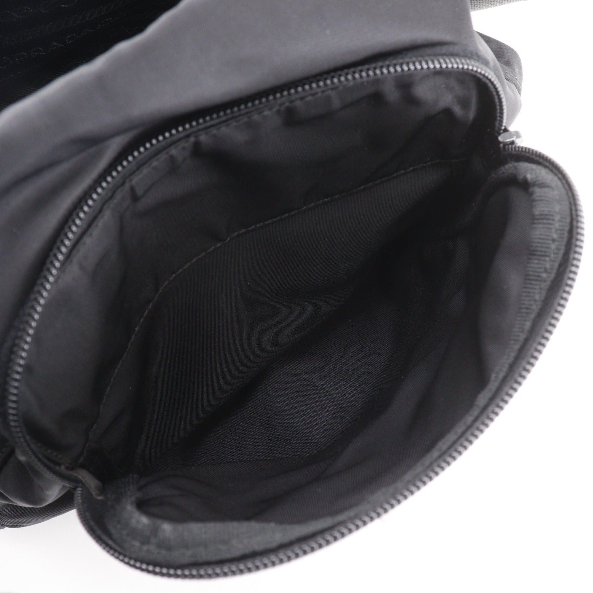 Prada Black Nylon Shoulder Bag (Pre-Owned)