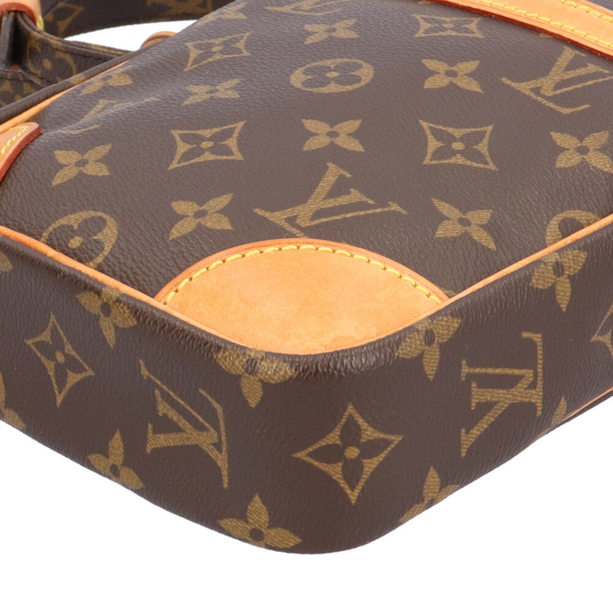 Louis Vuitton Brown Monogram Shoulder Bag (Pre-Owned)