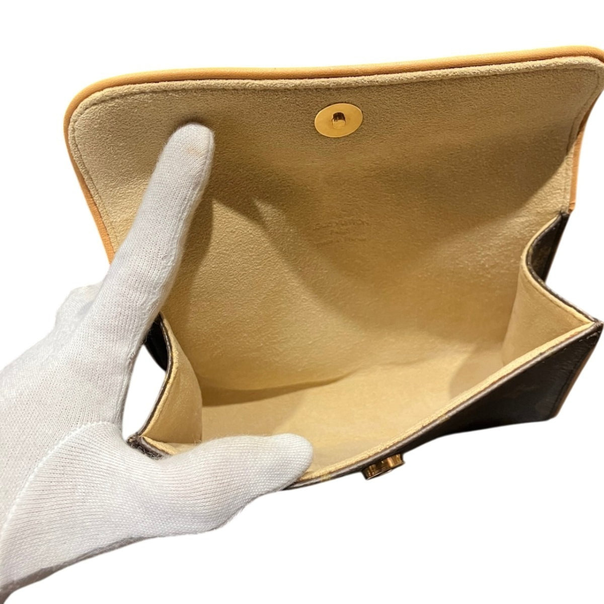 Louis Vuitton Brown Monogram Fanny Pack (Pre-Owned)