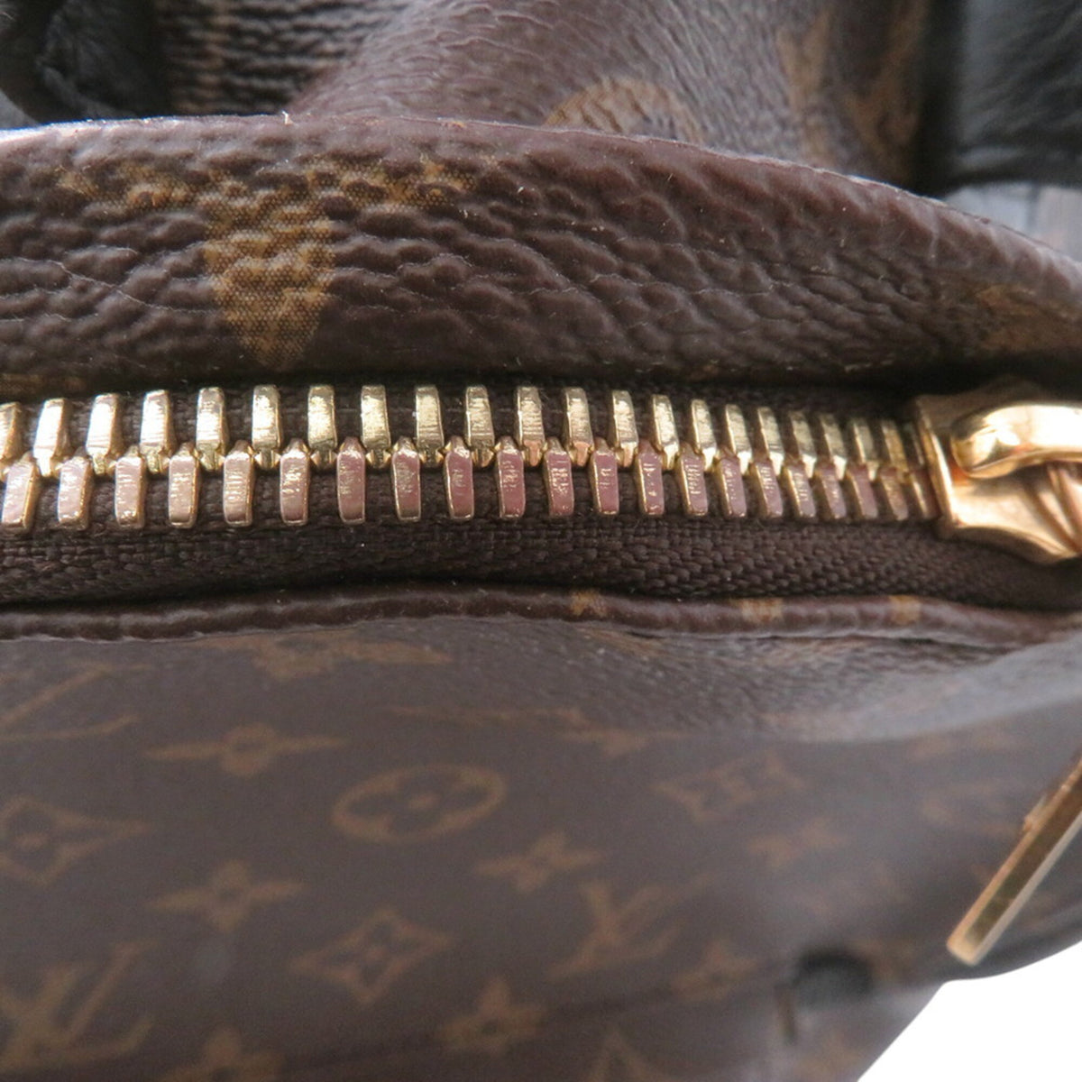 Louis Vuitton Monogram Noir Monogram Handbag (Pre-Owned)