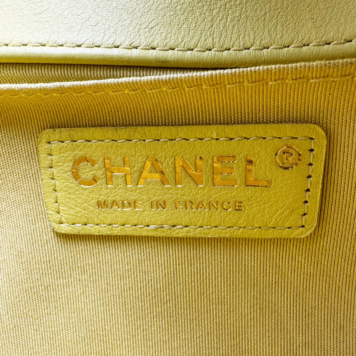 Chanel Yellow Leather Shoulder Bag (Pre-Owned)