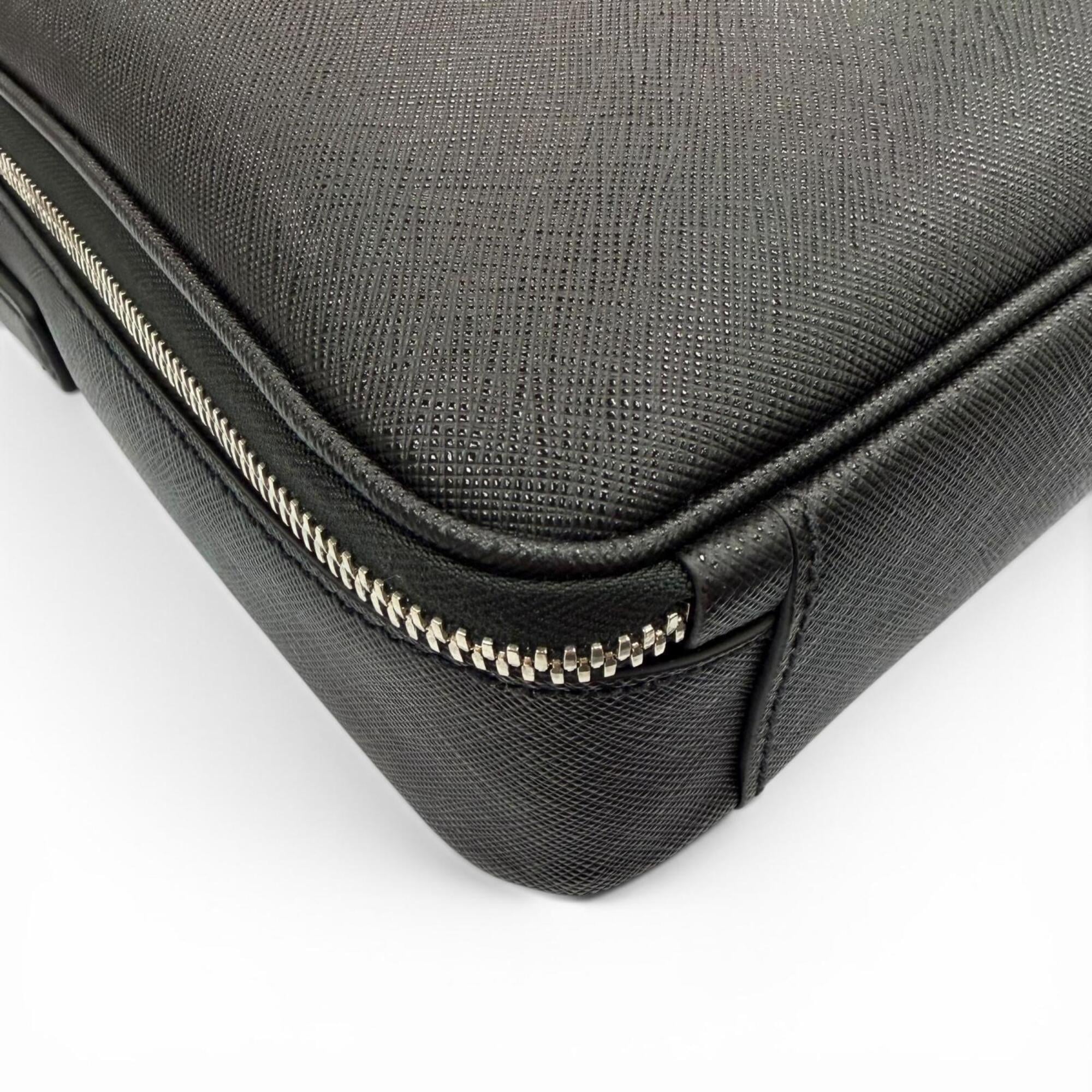 Prada Black Leather Briefcase (Pre-Owned)