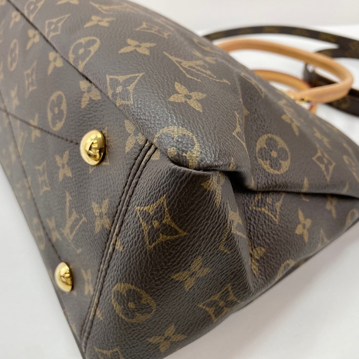 Louis Vuitton Brown Handbag (Pre-Owned)
