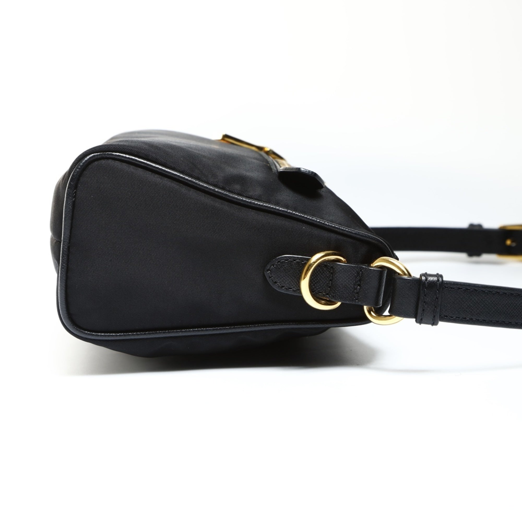 Prada Black Nylon Shoulder Bag (Pre-Owned)