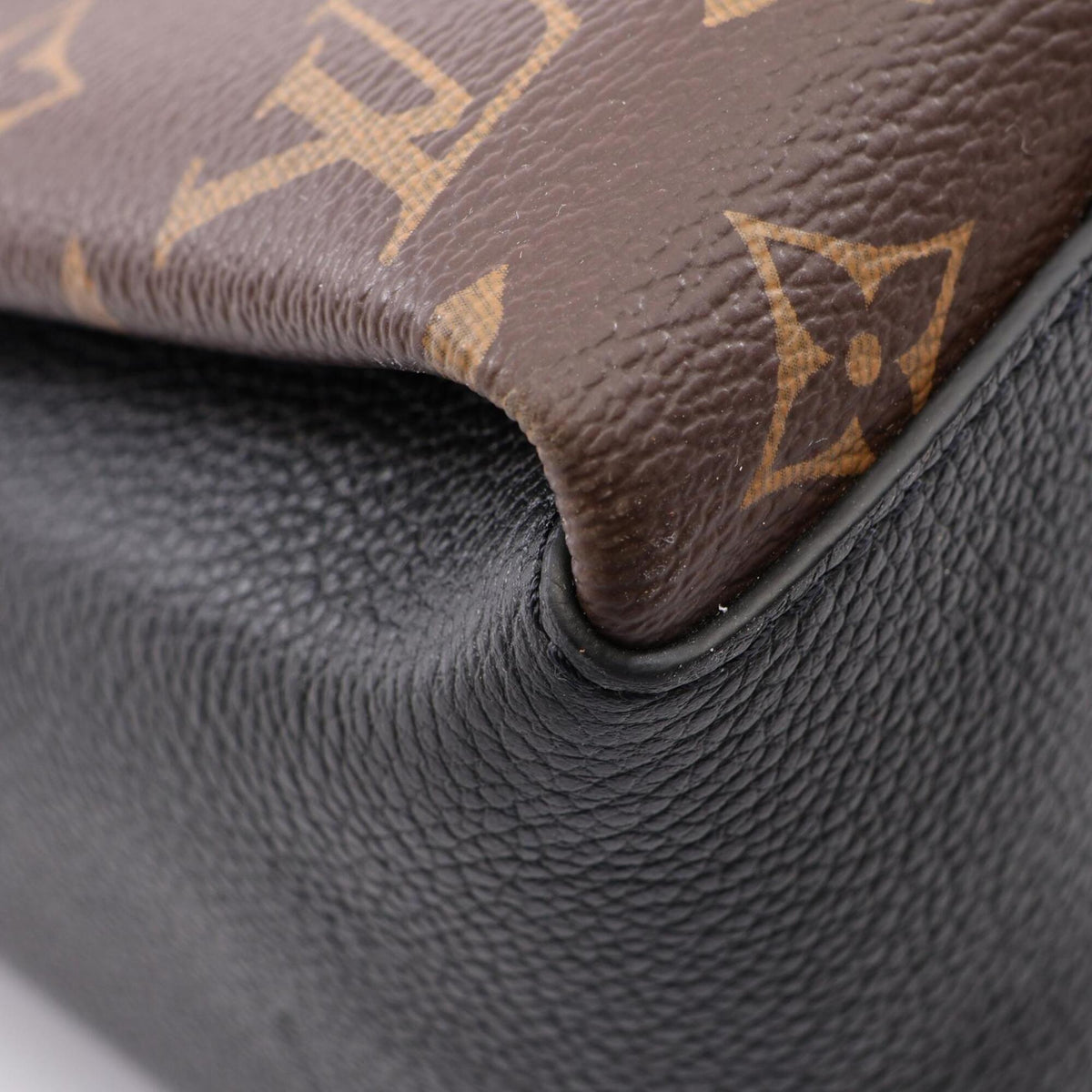 Louis Vuitton Black Brown Coated Canvas Leather Handbag (Pre-Owned)