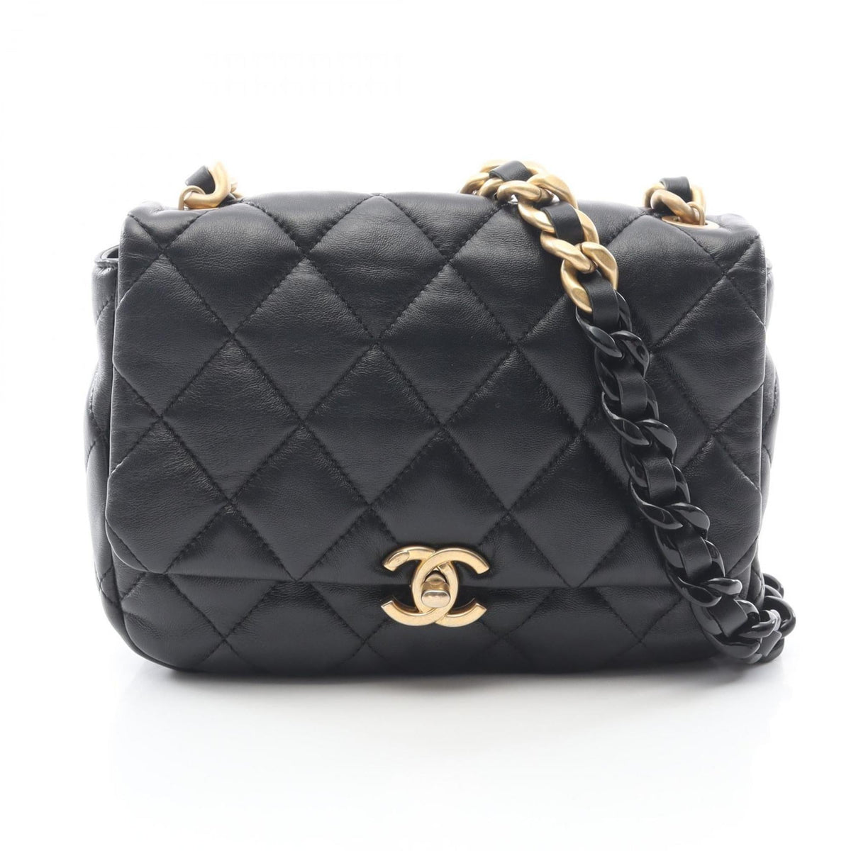 Chanel Black Leather Handbag Shoulder Bag (Pre-Owned)