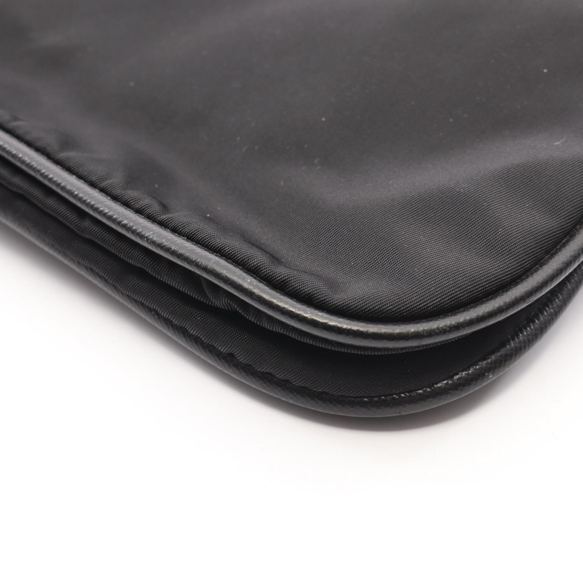 Prada Black Nylon Leather Handbag Shoulder Bag (Pre-Owned)