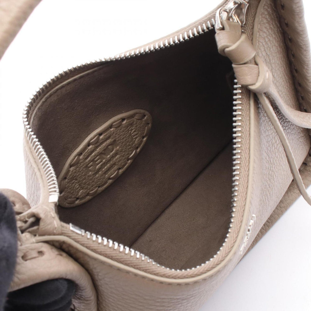 Fendi Selleria Beige Leather Handbag (Pre-Owned)