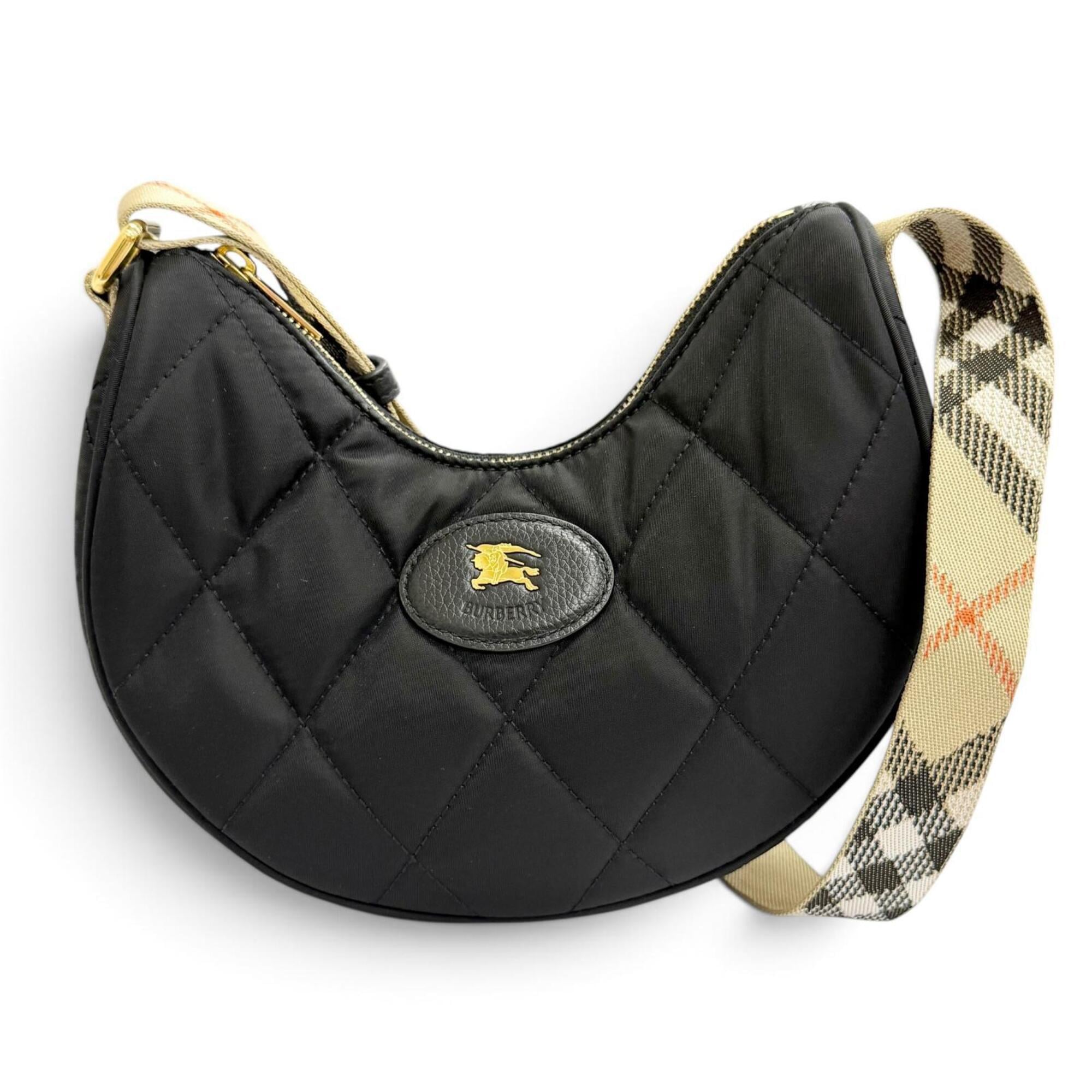 Burberry Black Nylon Leather Crossbody Bag Shoulder Bag (Pre-Owned)