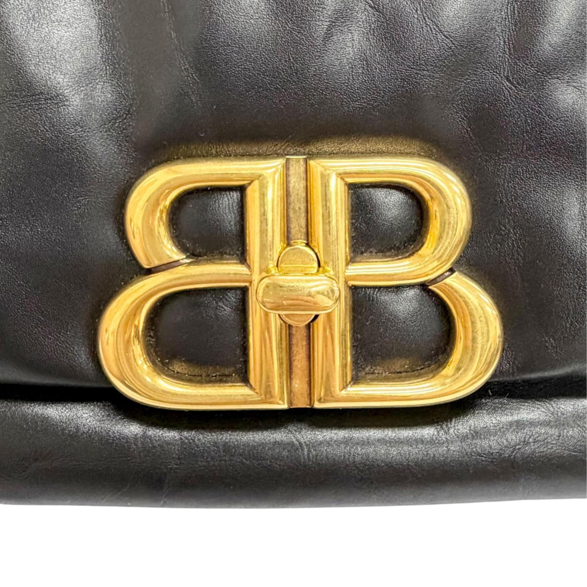 Balenciaga Black Leather Shoulder Bag (Pre-Owned)