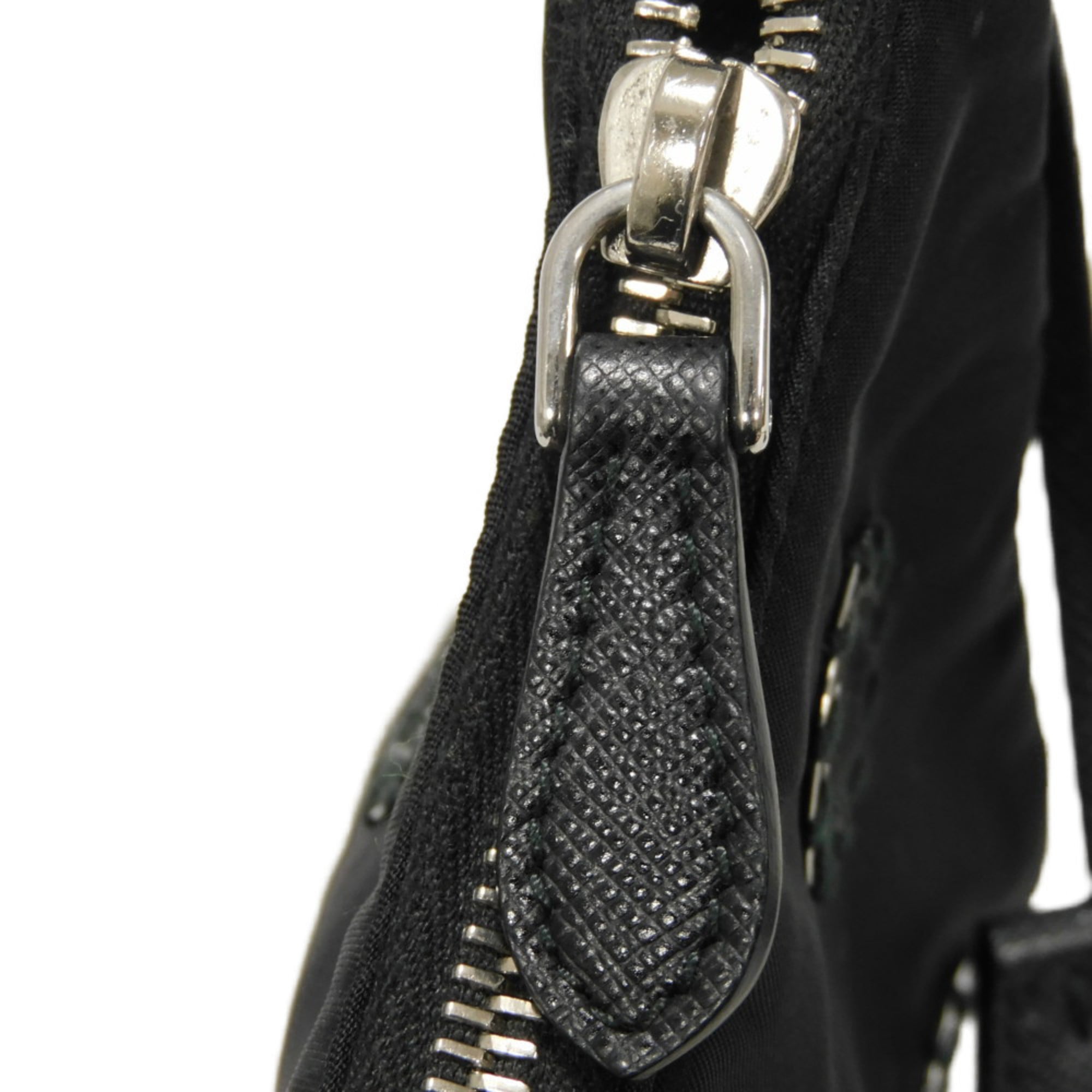 Prada Black Nylon Pouch Shoulder Bag (Pre-Owned)