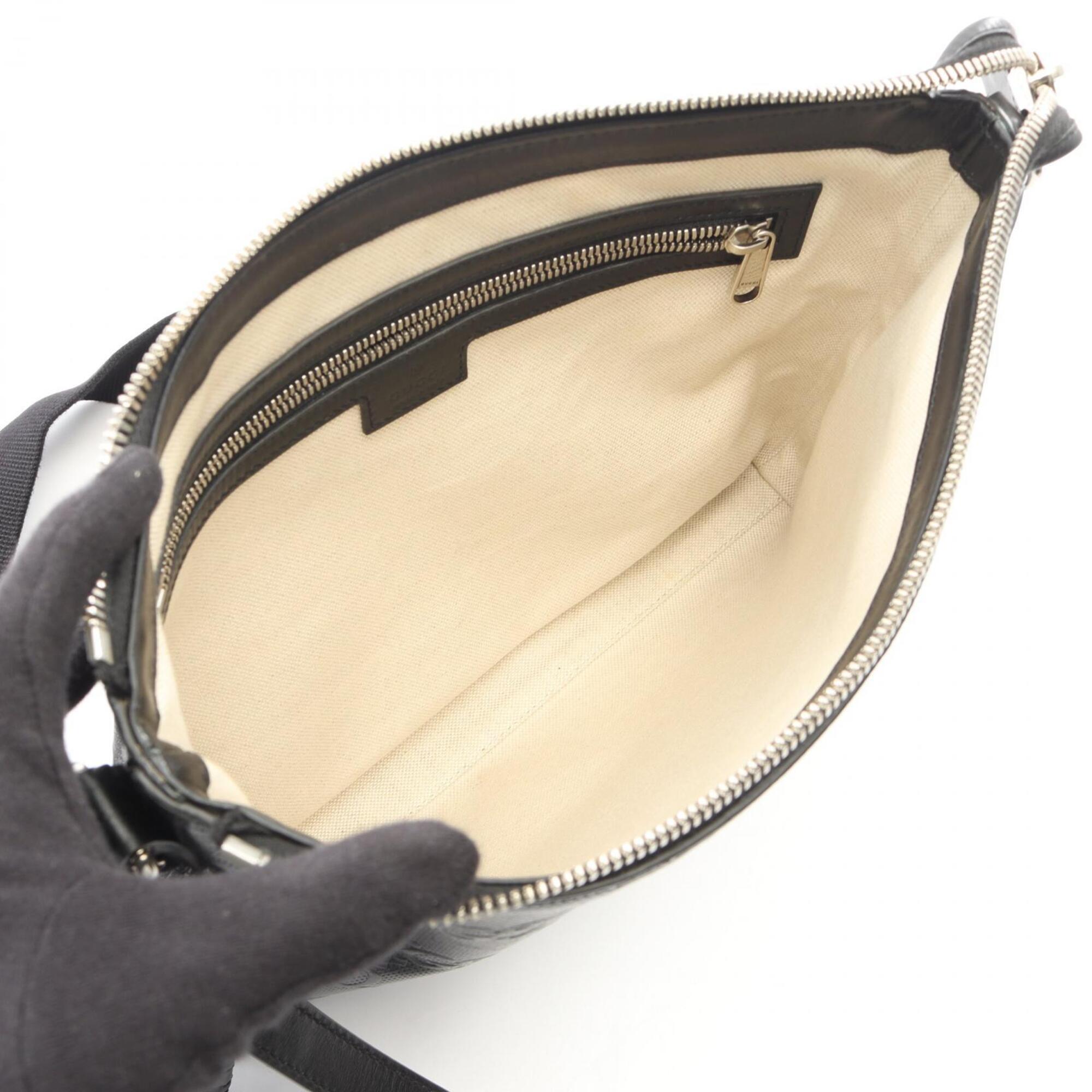 Gucci Black Leather Messenger Bag Shoulder Bag (Pre-Owned)