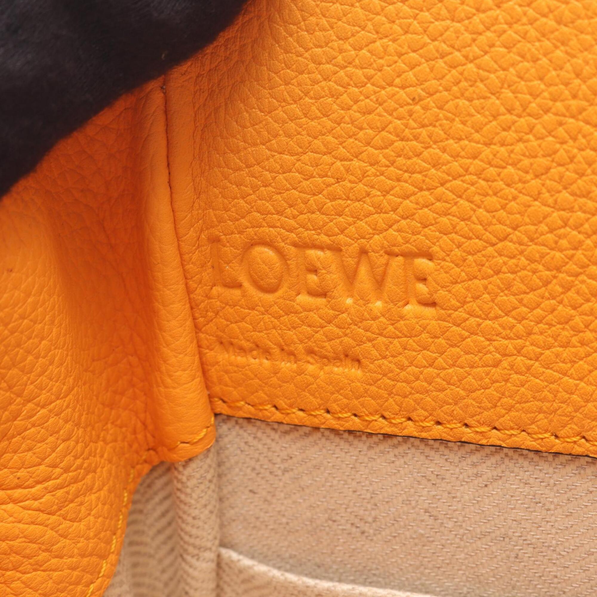 Loewe Orange Leather Handbag (Pre-Owned)