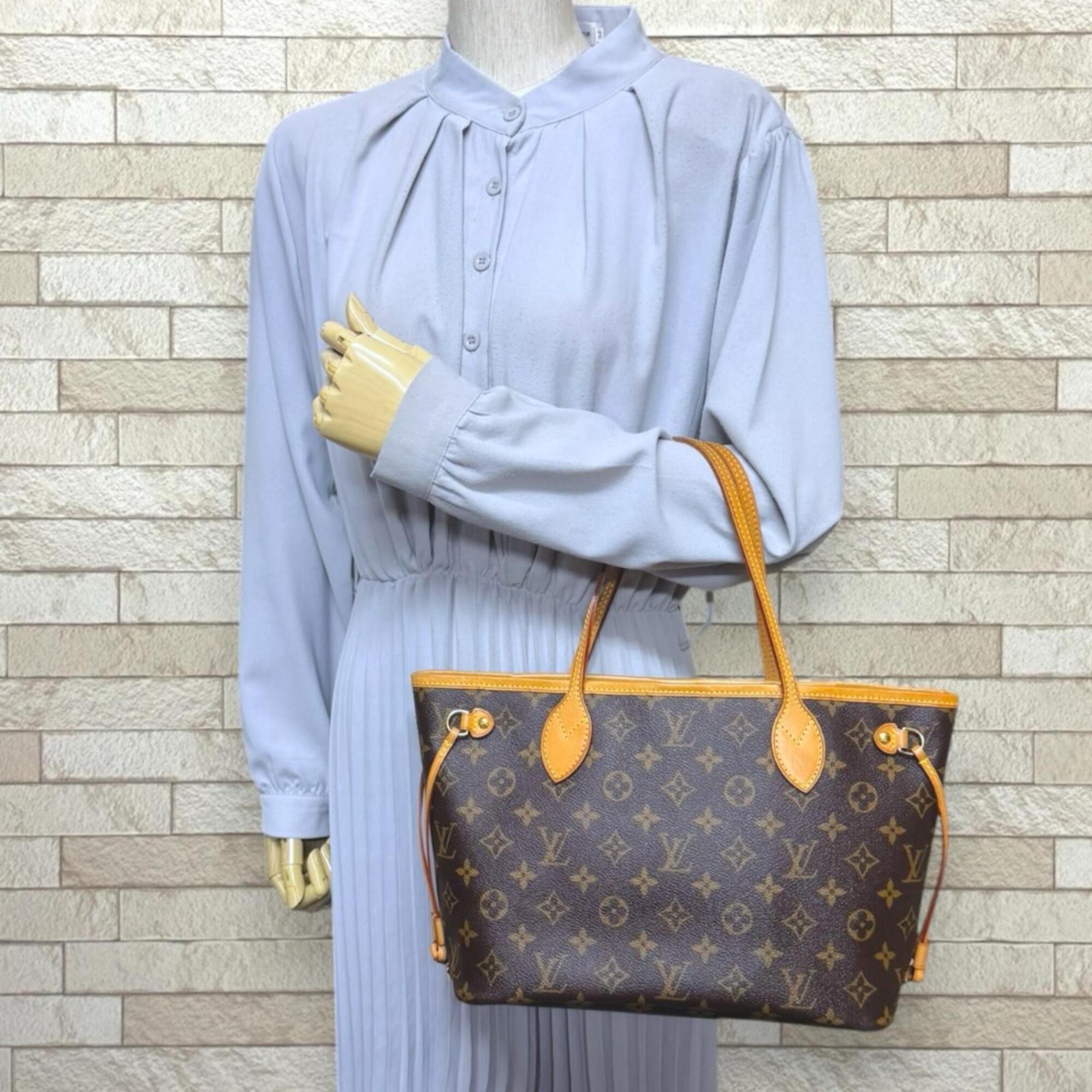 Louis Vuitton Brown Monogram Monogram Canvas Tote Bag (Pre-Owned)