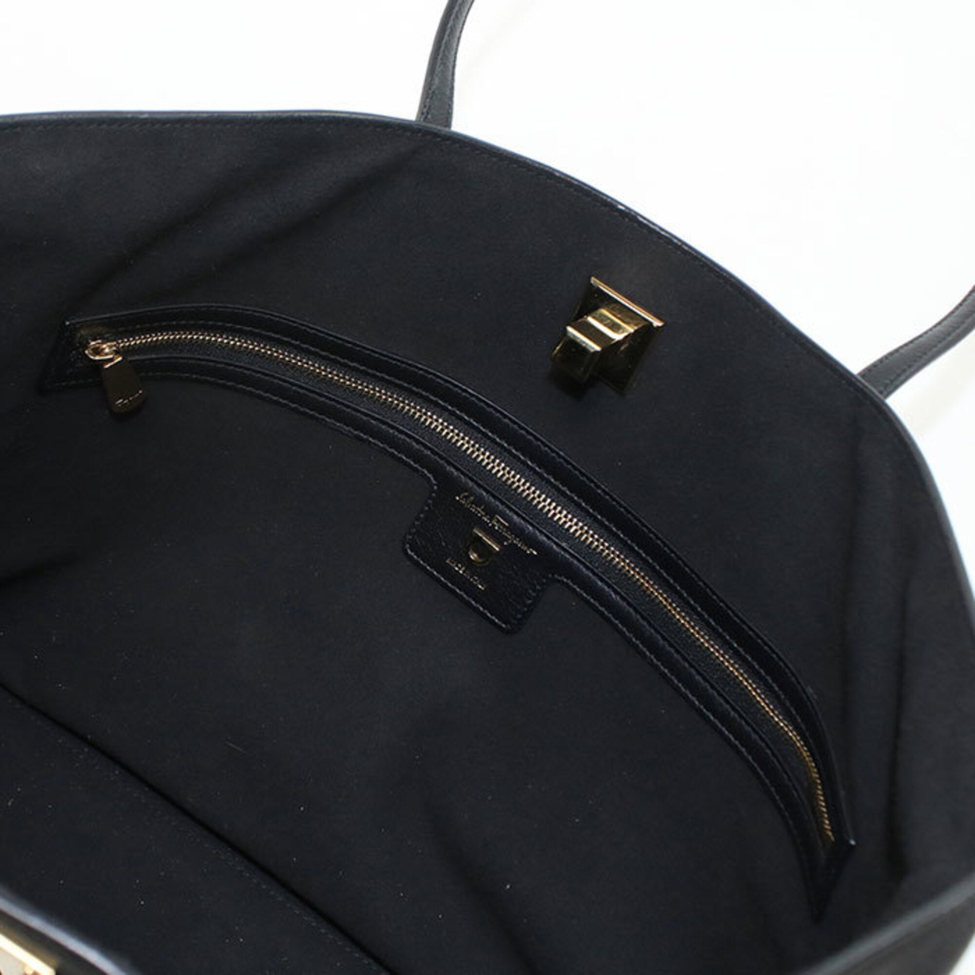 Salvatore Ferragamo Black Leather Tote Bag (Pre-Owned)
