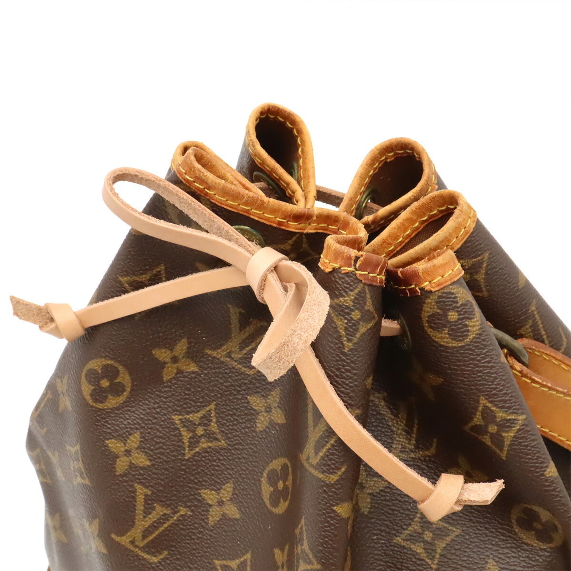 Louis Vuitton Brown Monogram Monogram Shoulder Bag (Pre-Owned)