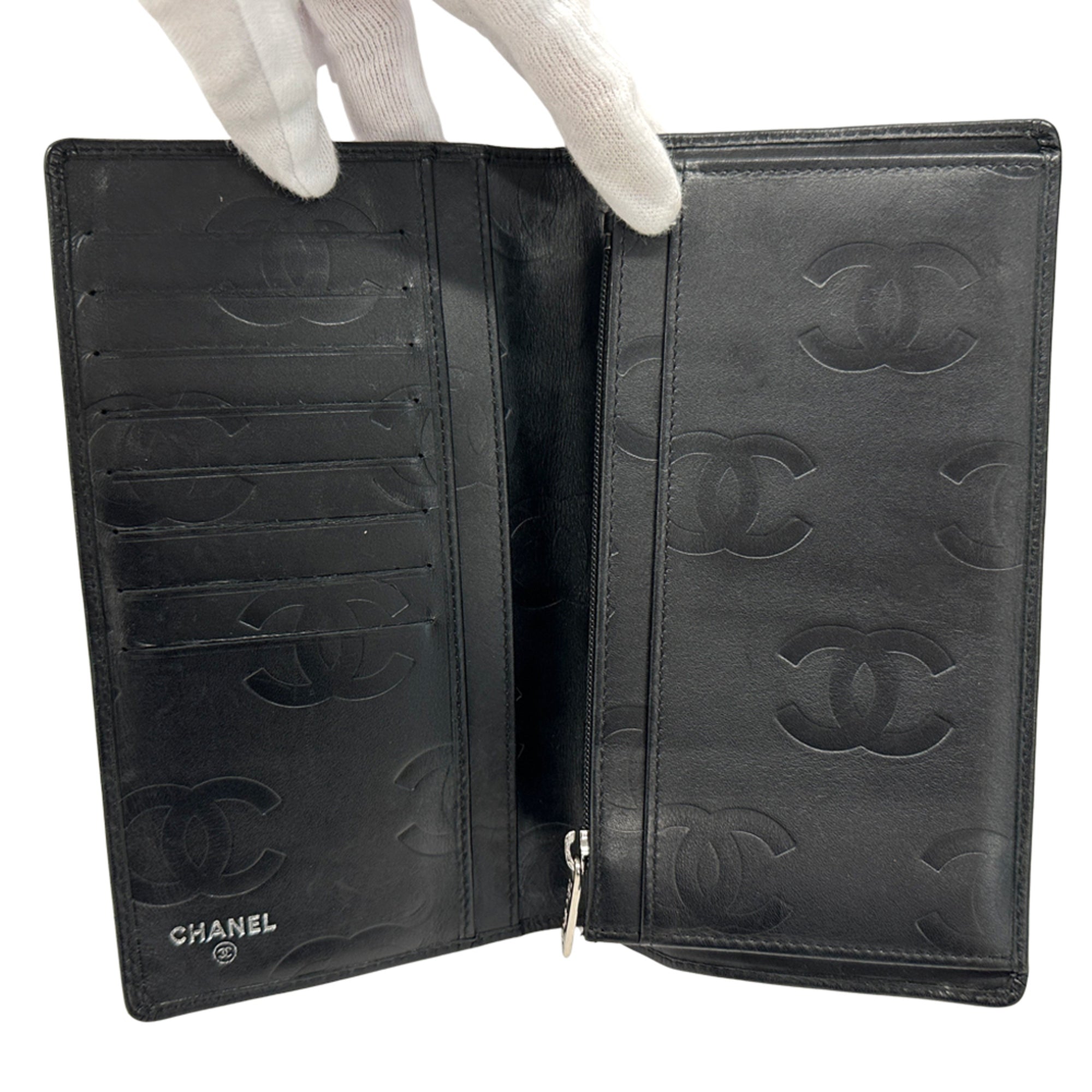 Chanel Black Long Wallet (Bi-Fold) (Pre-Owned)