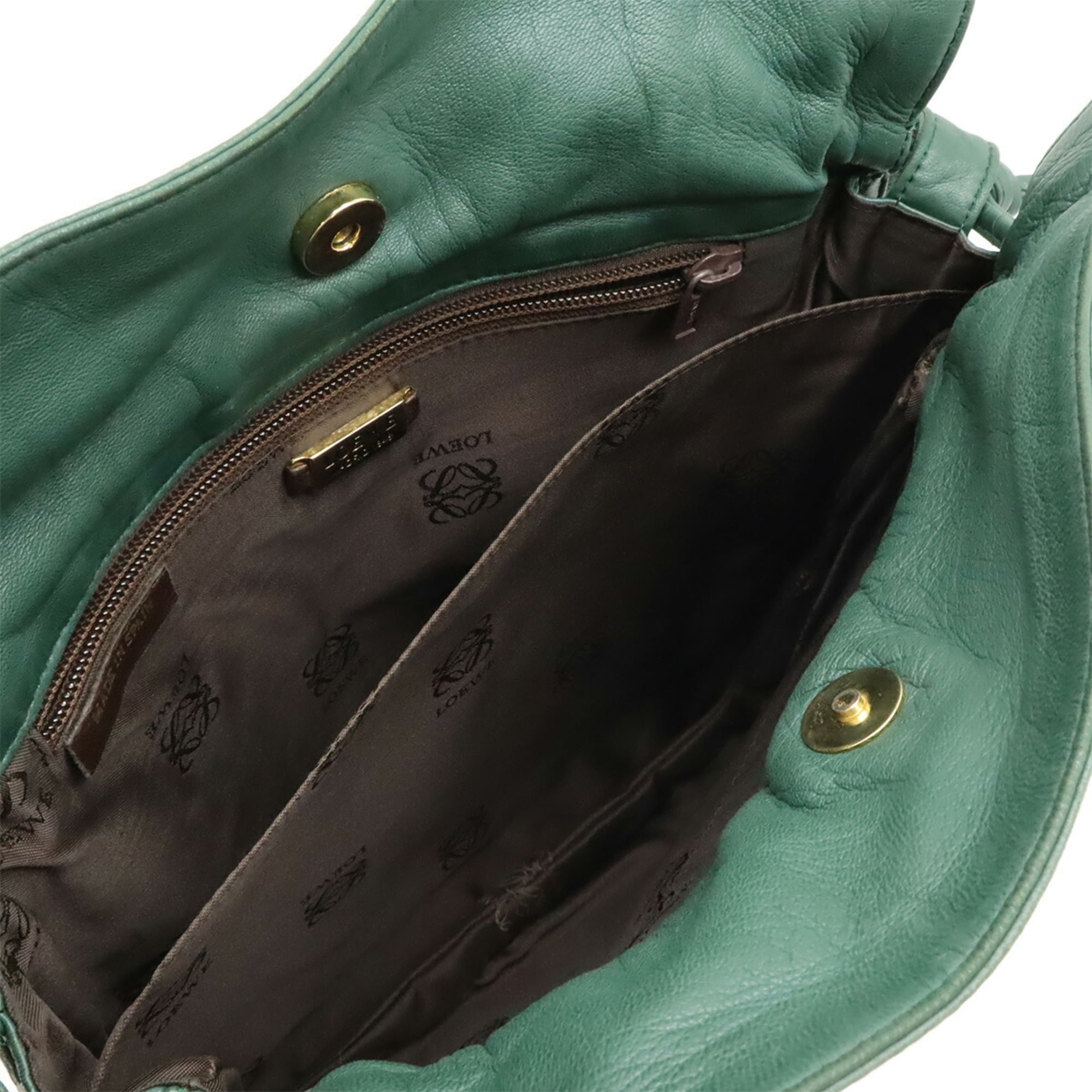 Loewe Green Leather Shoulder Bag (Pre-Owned)