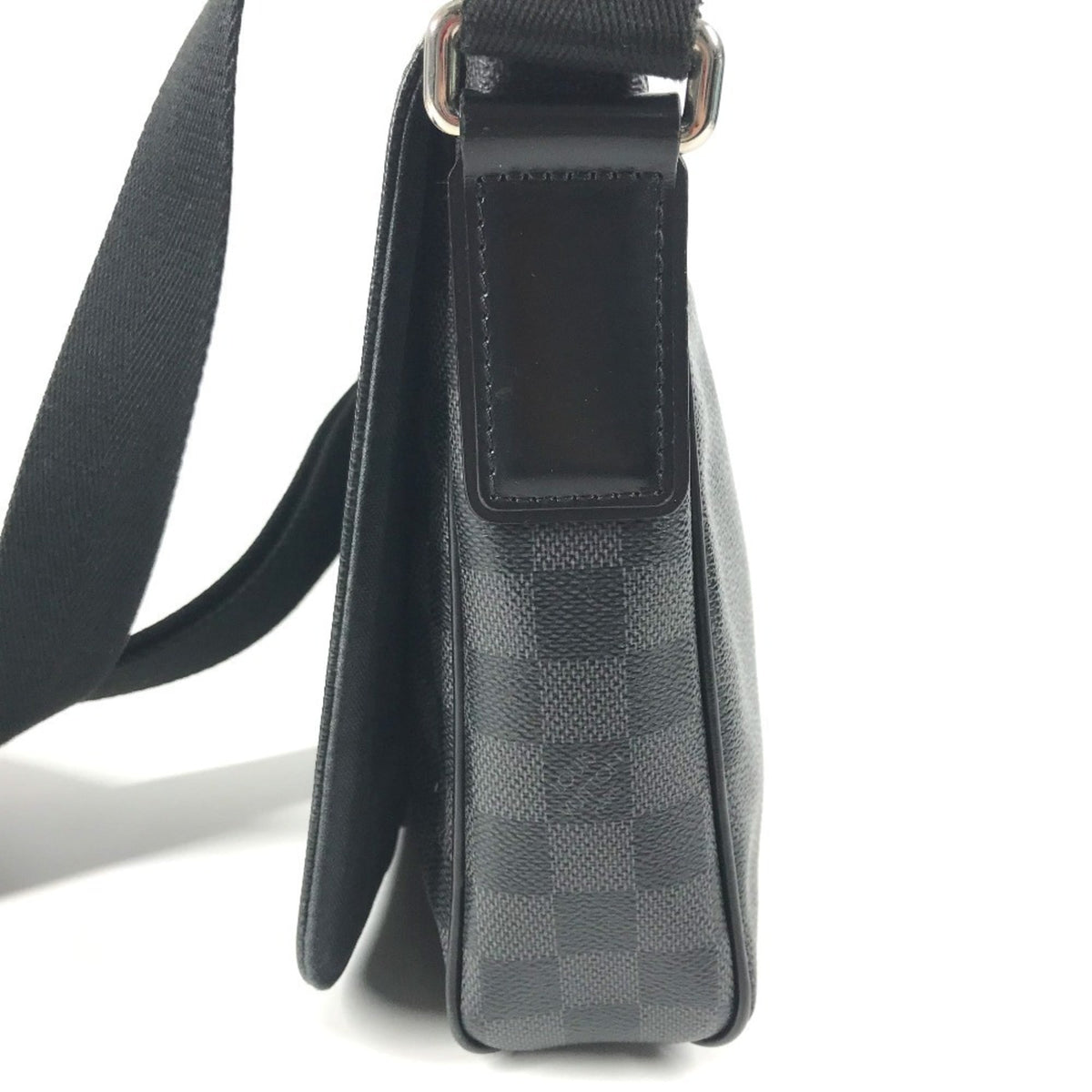 Louis Vuitton Black Damier Graphite Messenger Bag Shoulder Bag (Pre-Owned)