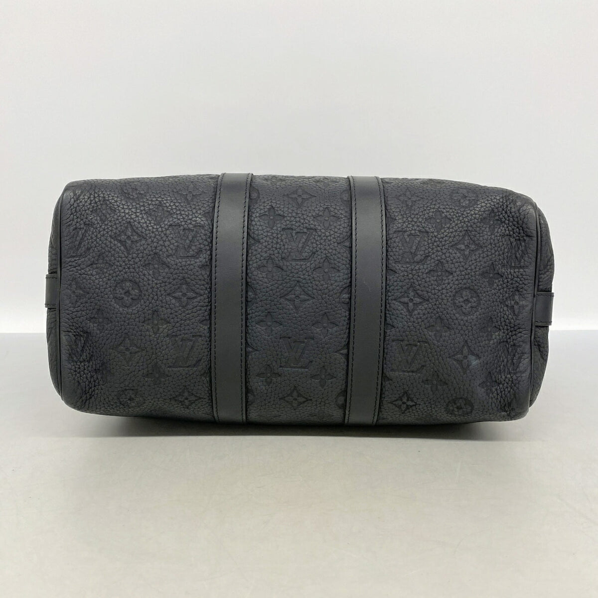 Louis Vuitton Black Handbag (Pre-Owned)